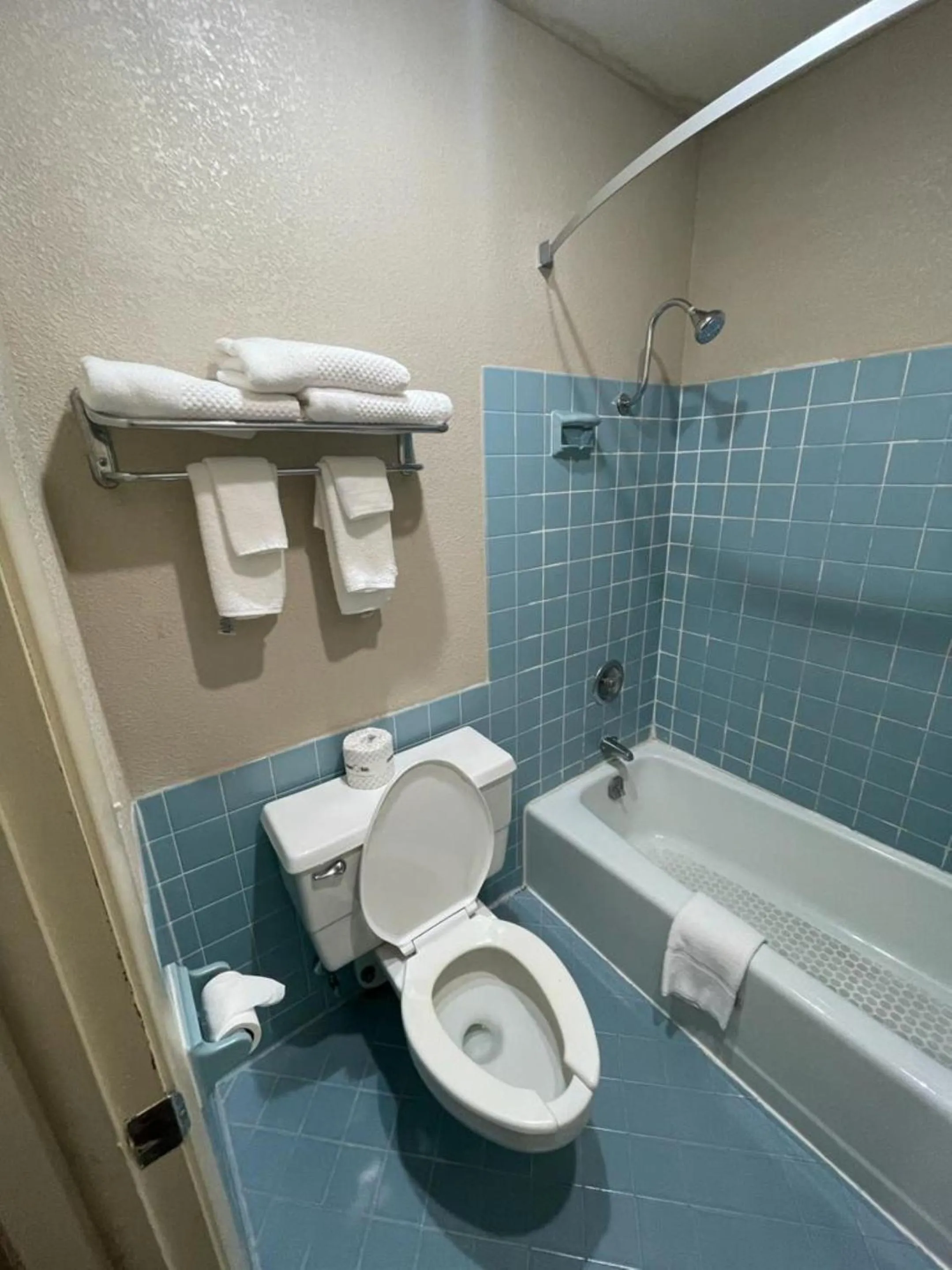 Knights Inn & Suites Emporia