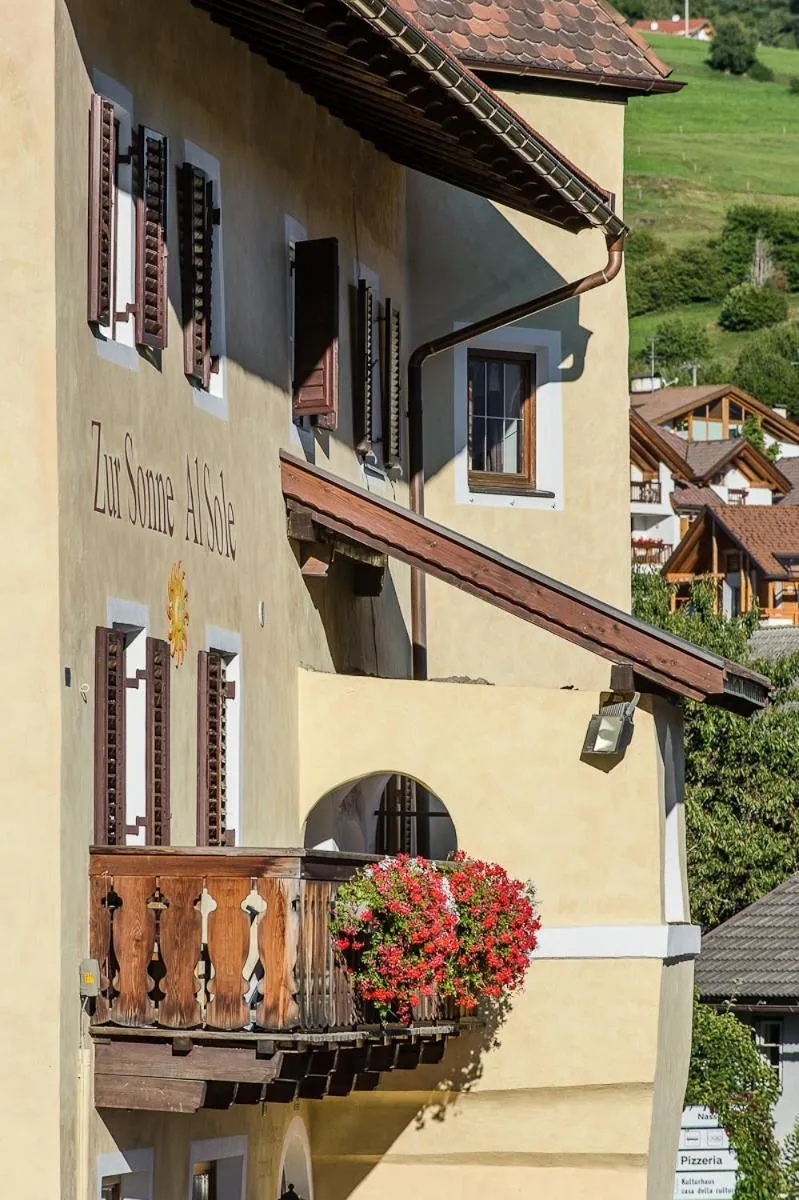 Property logo or sign in Gasthof Zur Sonne