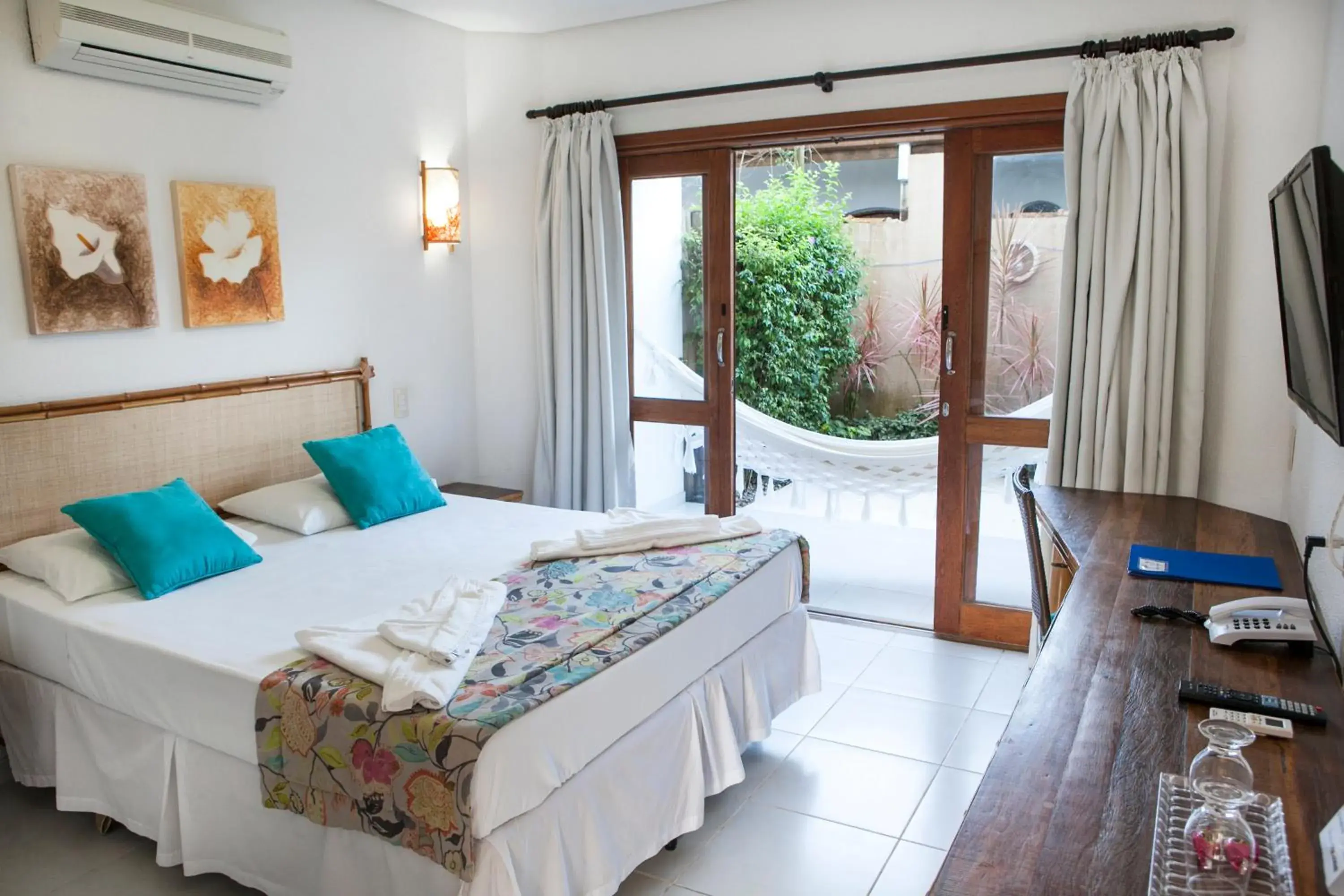 Double Room in Pousada Sol e Mar Double Room in Pousada Sol e Mar