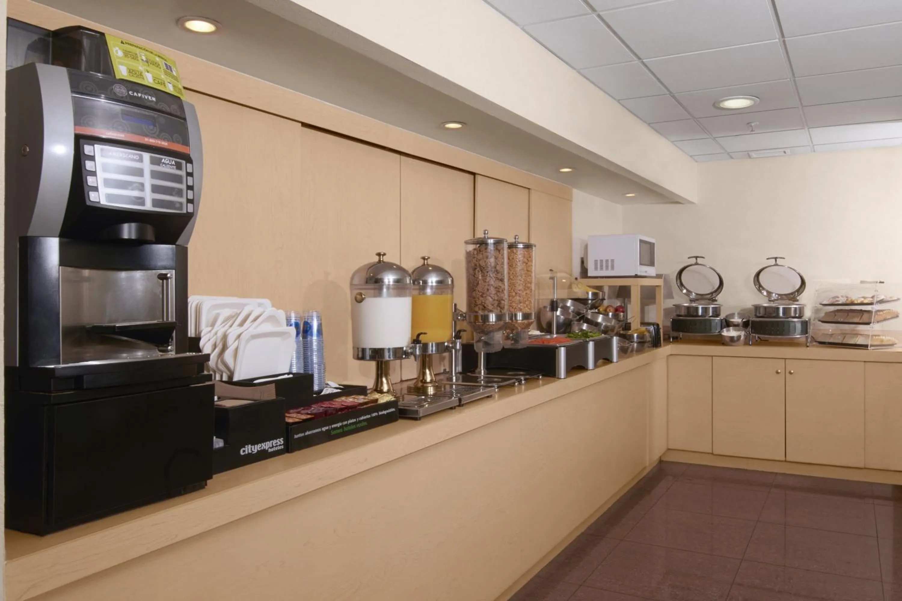 Breakfast in City Express by Marriott Villahermosa