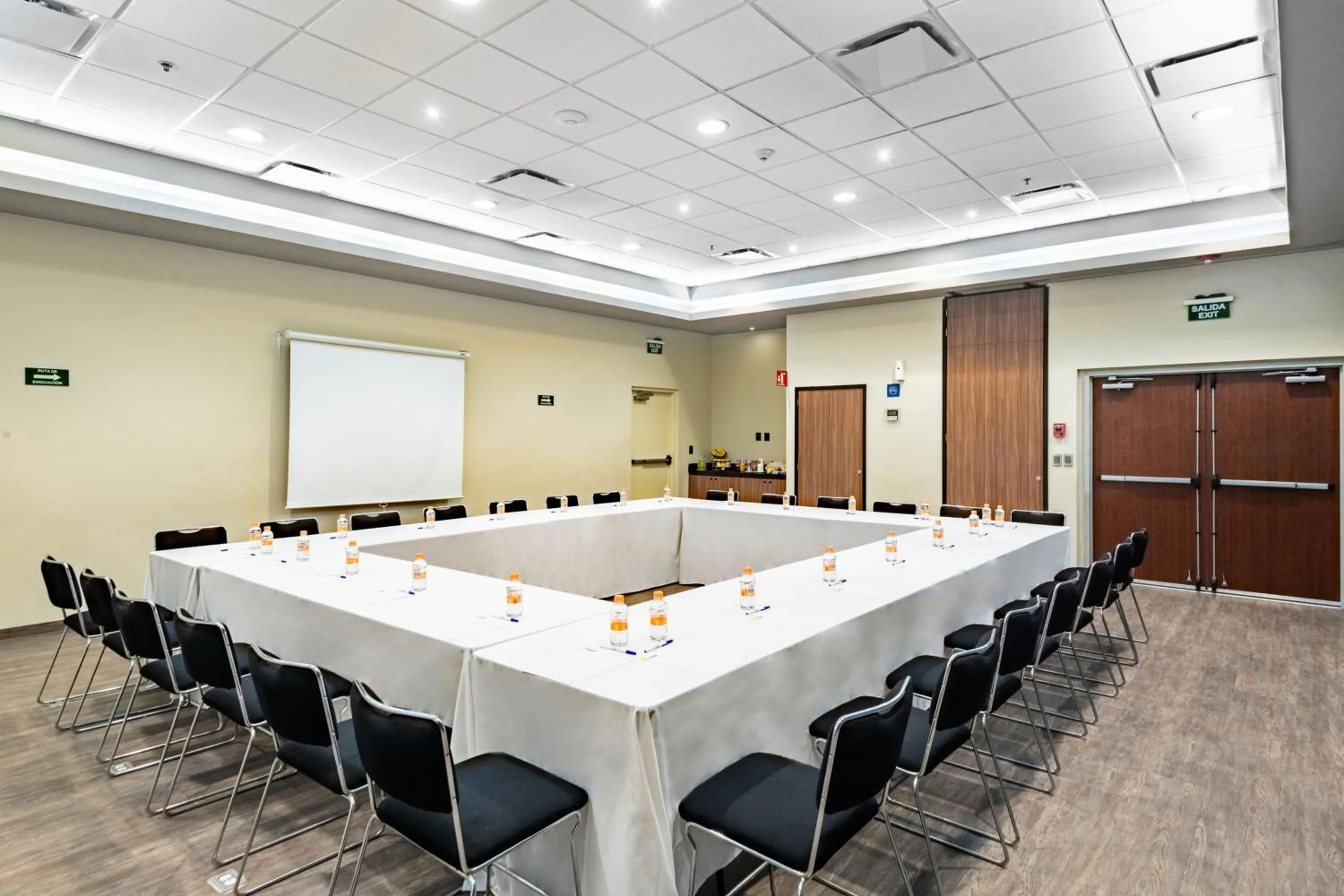 Meeting/conference room in City Express by Marriott Villahermosa