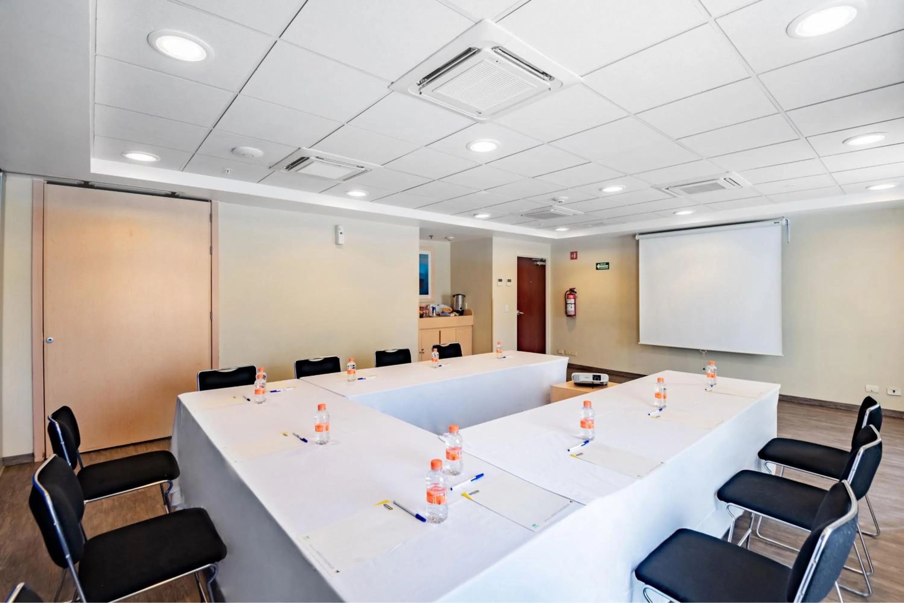 Meeting/conference room in City Express by Marriott Villahermosa