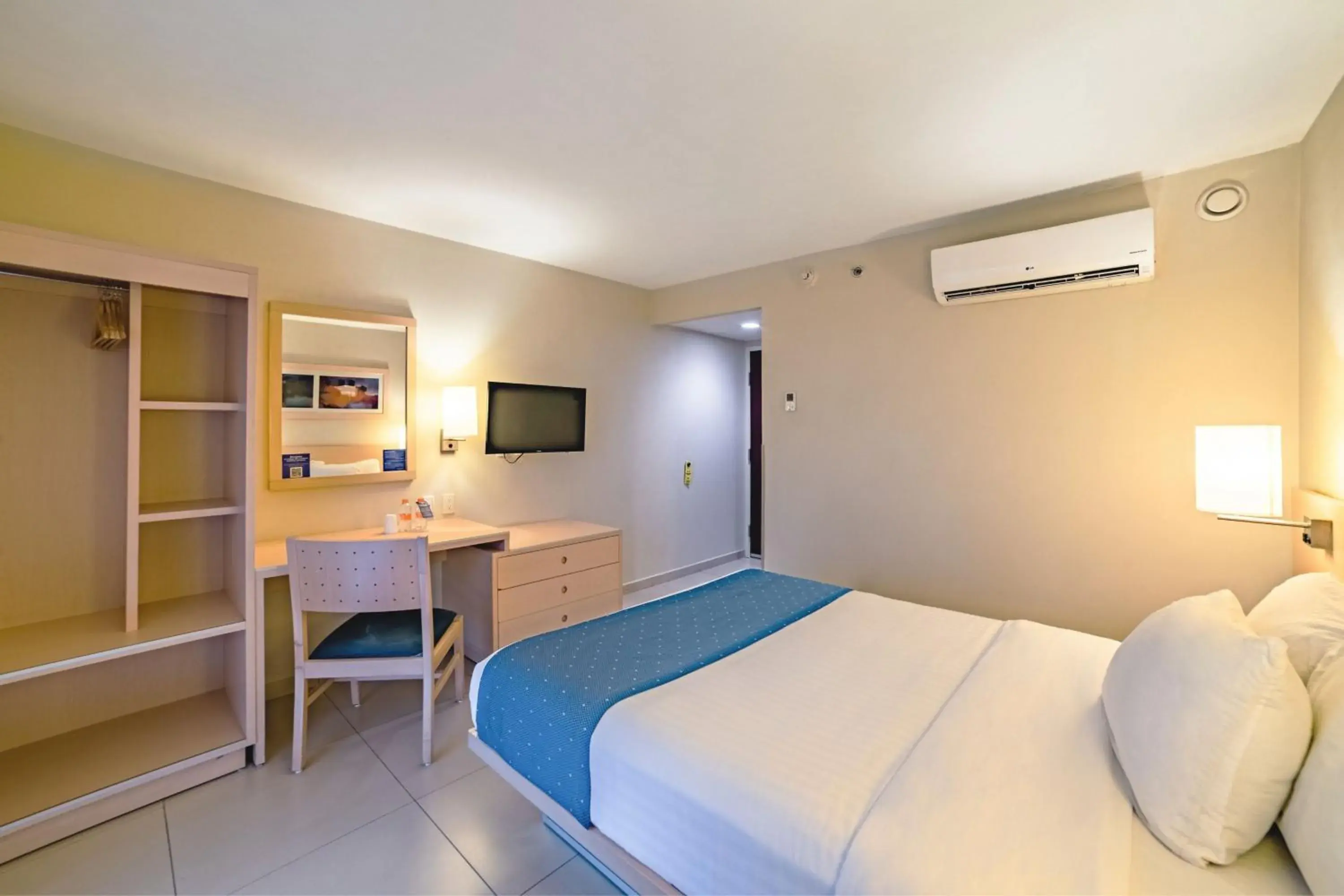Queen Room in City Express by Marriott Villahermosa Queen Room in City Express by Marriott Villahermosa