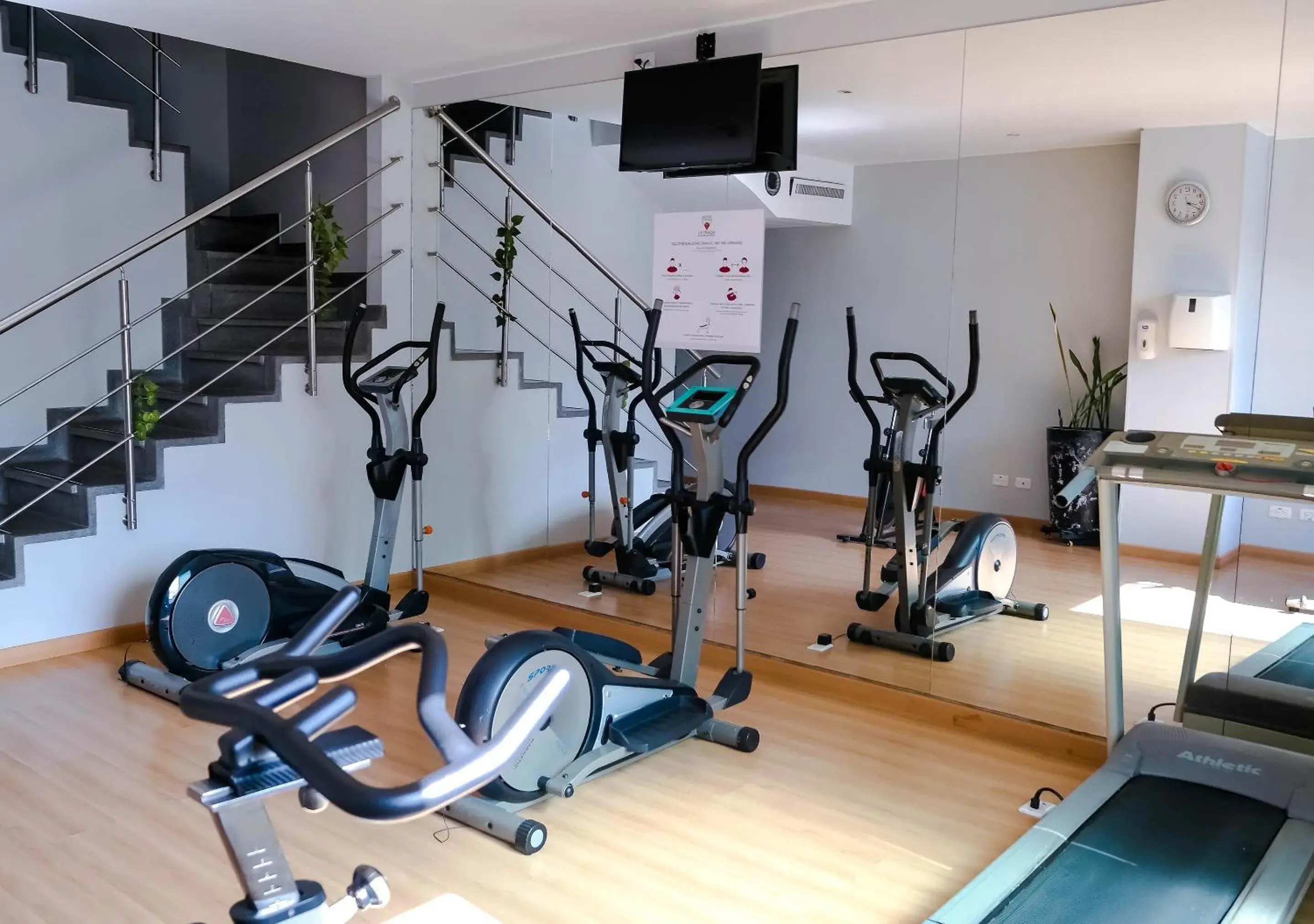 Fitness centre/facilities in Hotel Internacional La Triada Fitness centre/facilities in Hotel Internacional La Triada