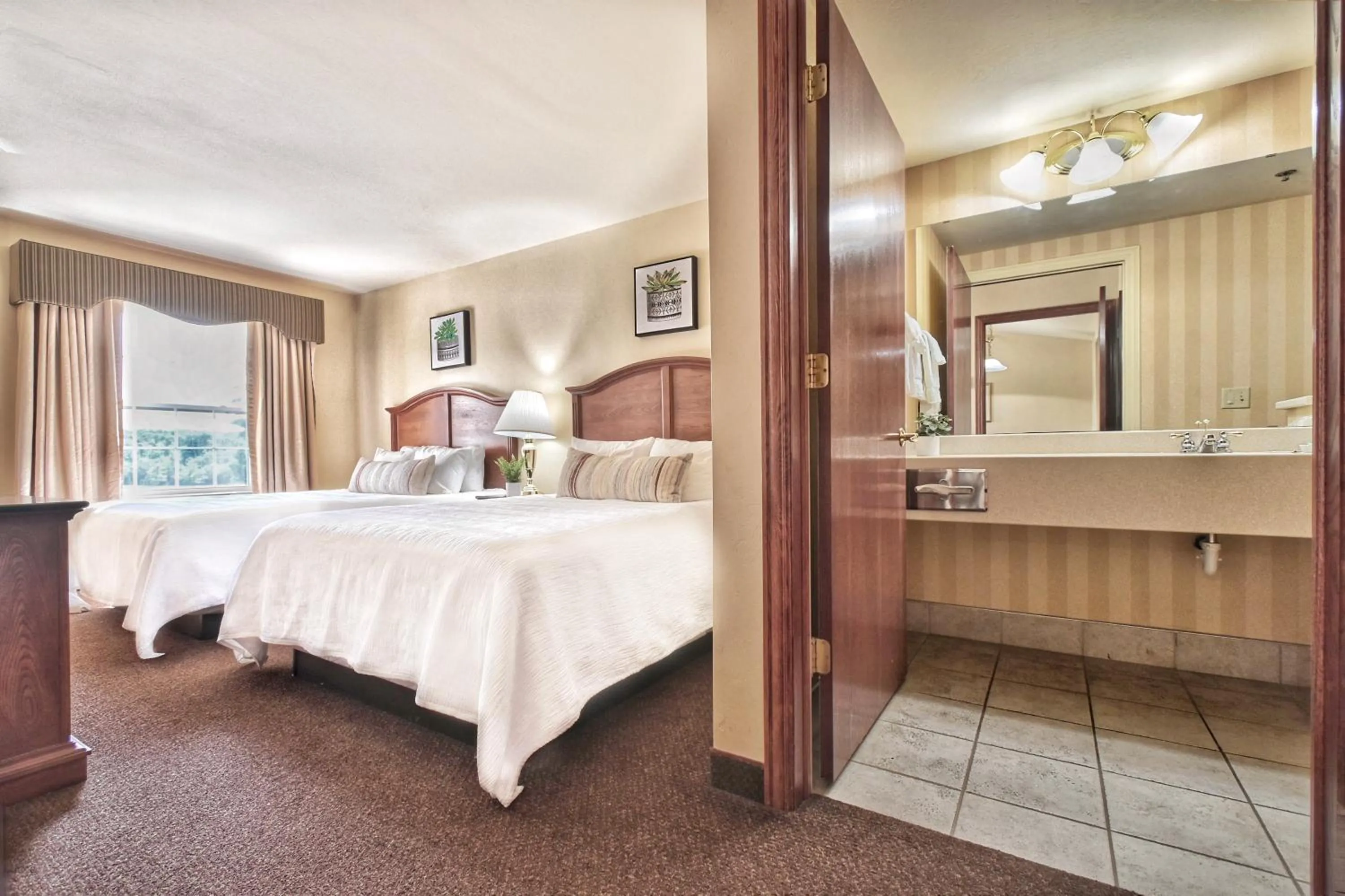 Bathroom in Four Seasons Island Resort