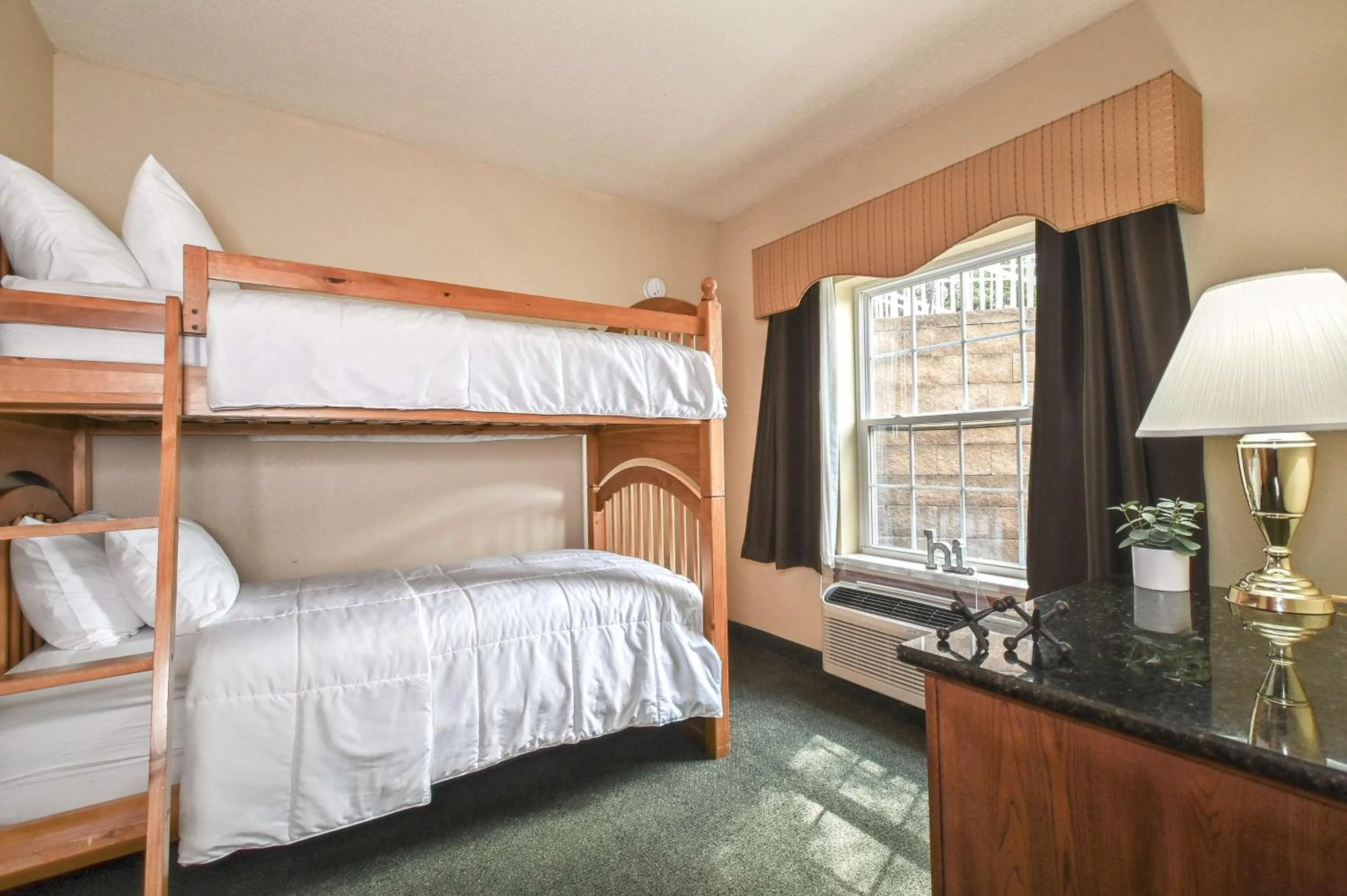 Bedroom in Four Seasons Island Resort
