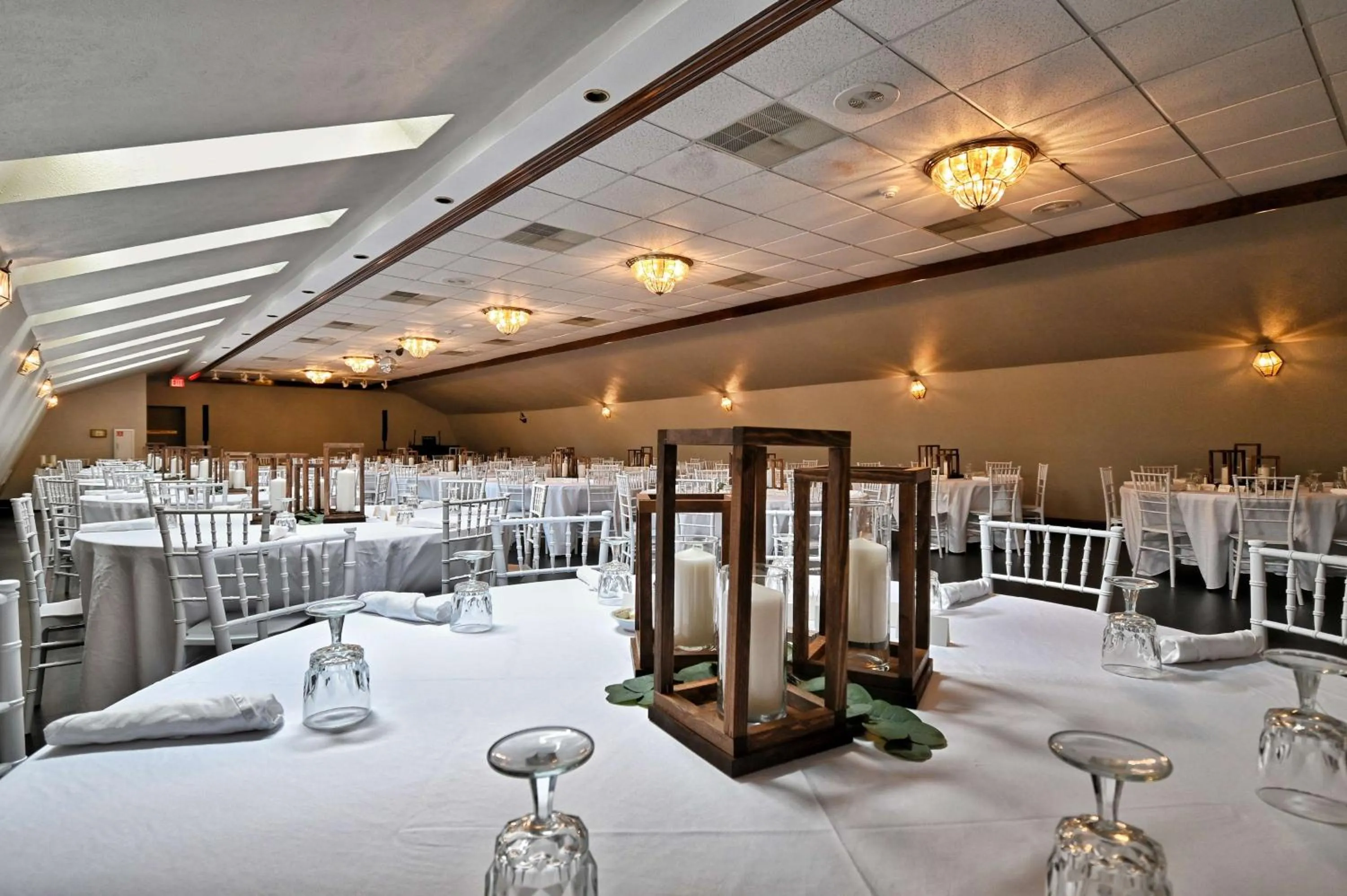 wedding in Four Seasons Island Resort