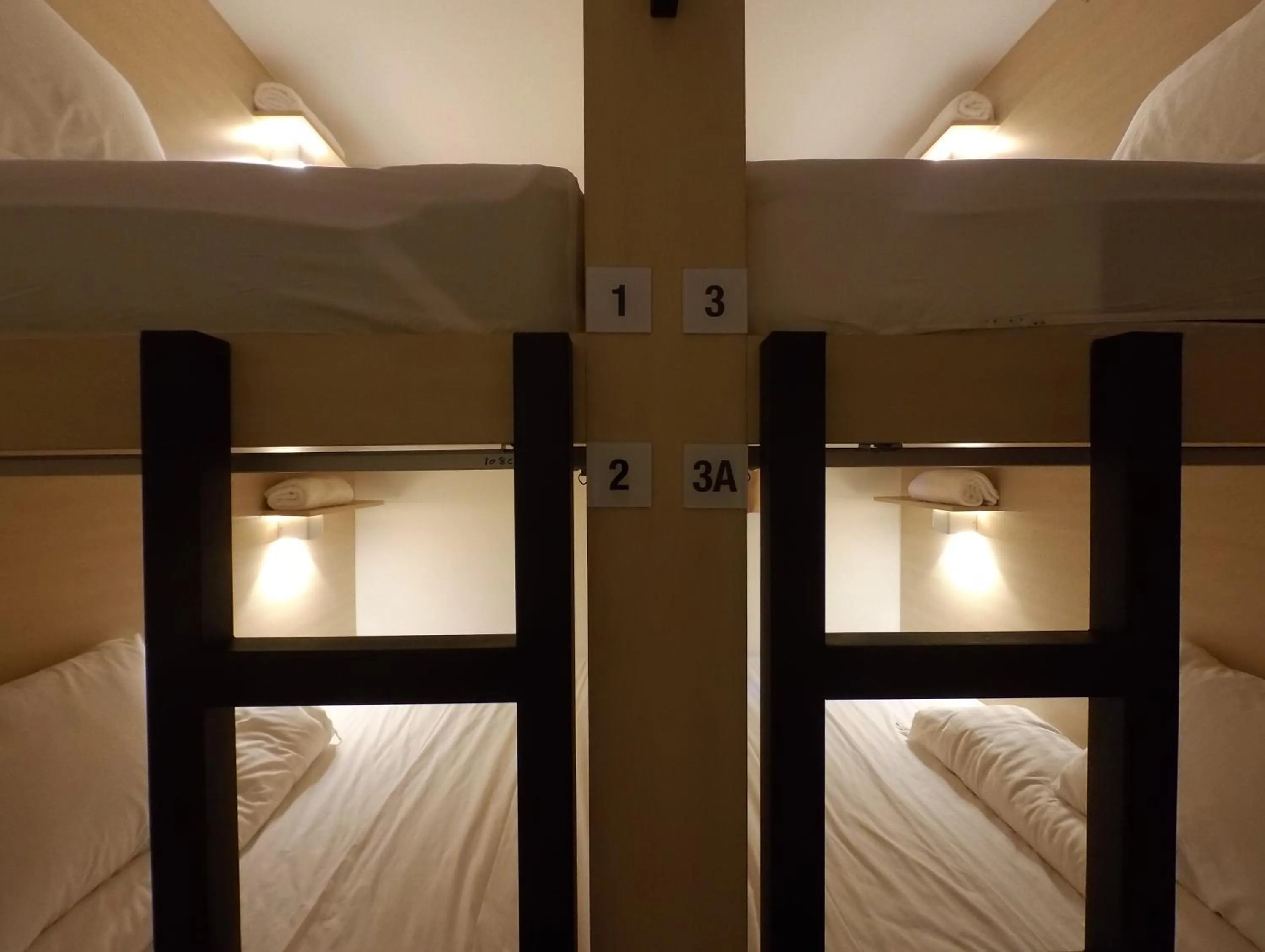 Bedroom, Bed in Signel Hostel