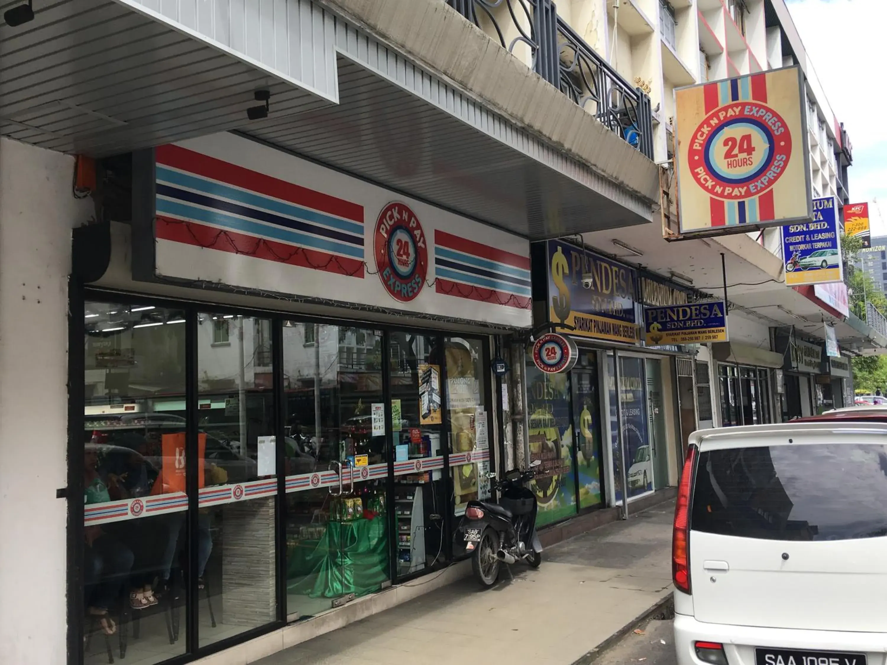 Restaurant/places to eat in Signel Hostel Restaurant/places to eat in Signel Hostel