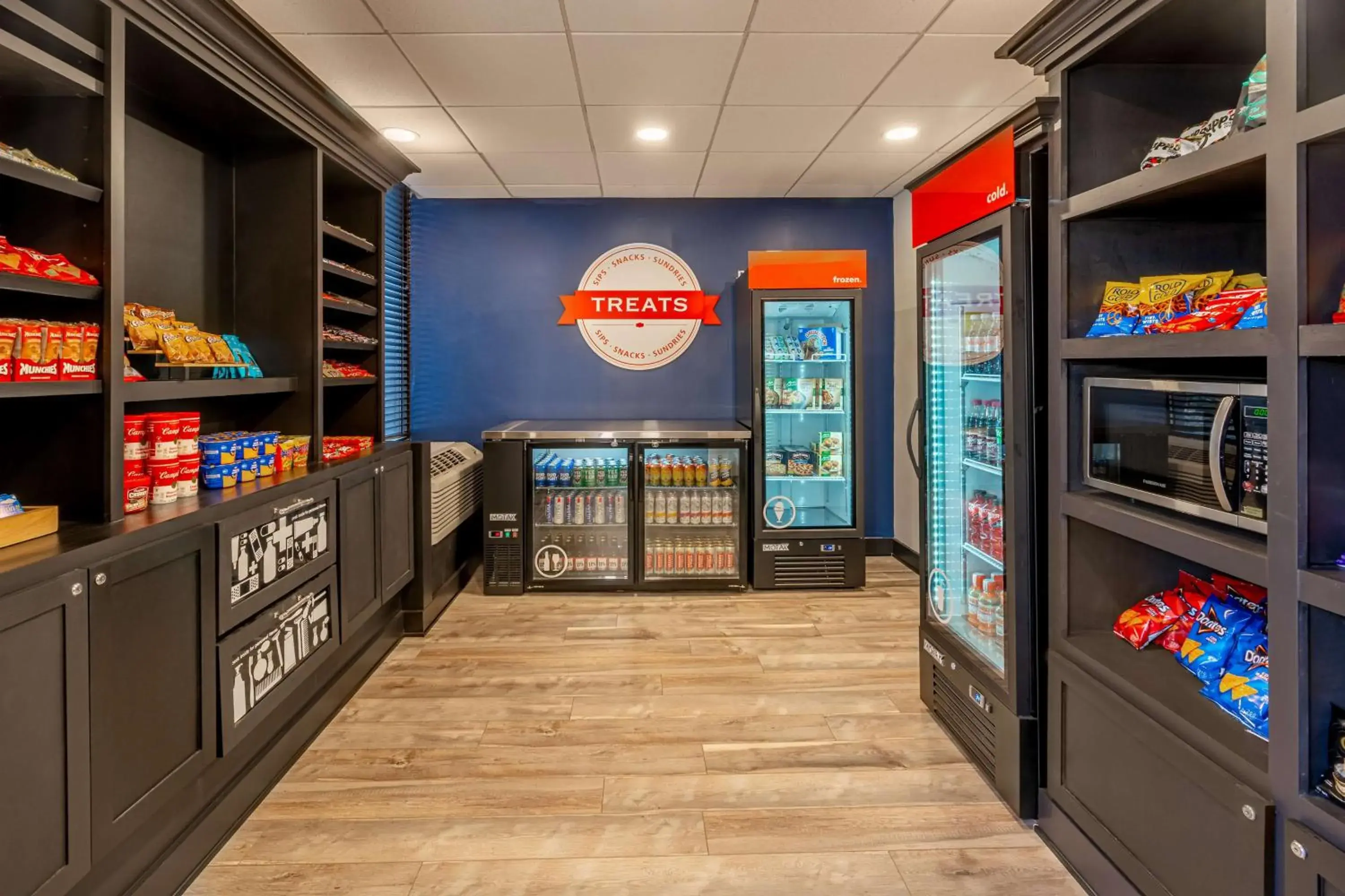 Restaurant/places to eat in Hampton Inn Nashville / Vanderbilt Restaurant/places to eat in Hampton Inn Nashville / Vanderbilt