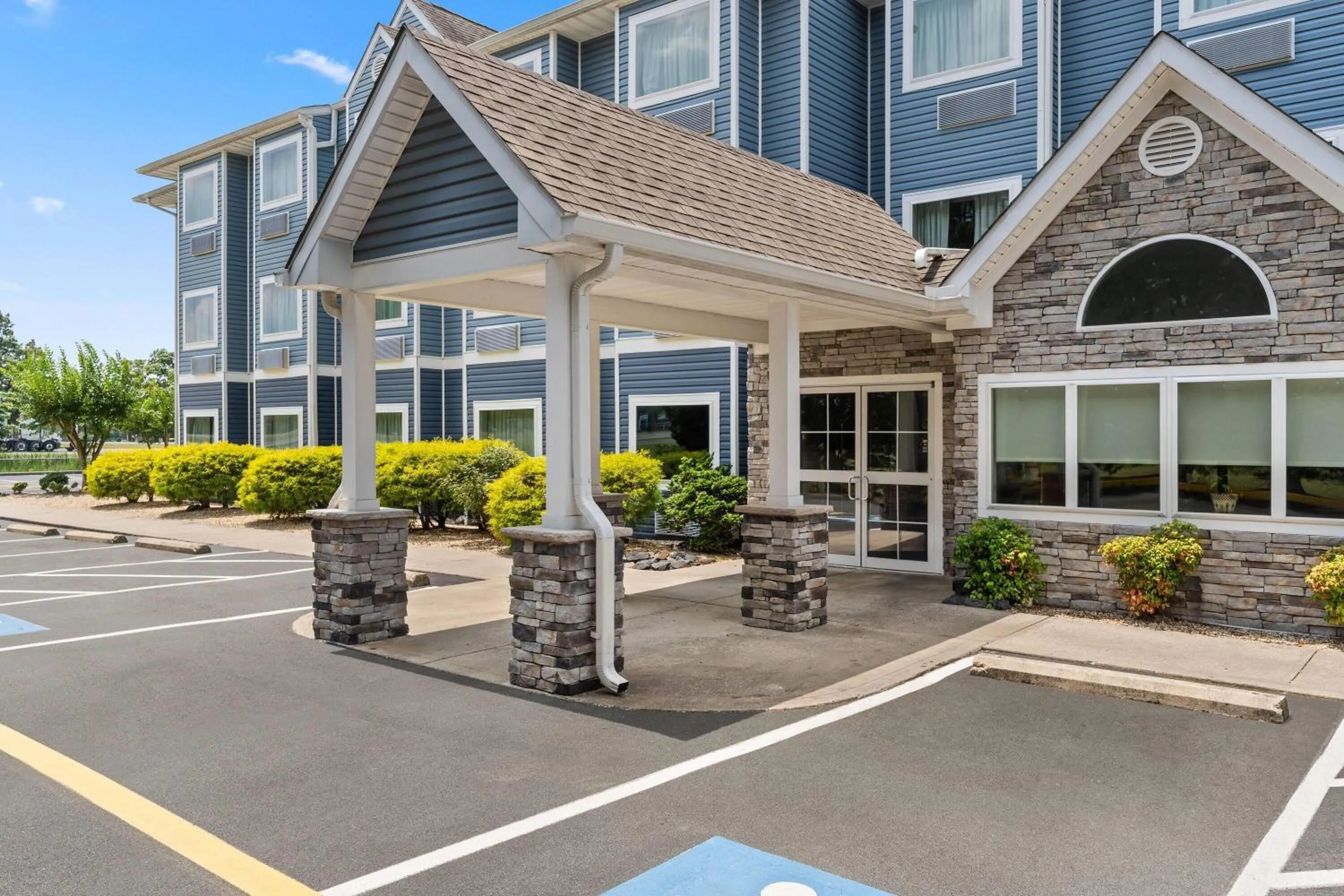 Property building in Microtel Inn and Suites - Salisbury
