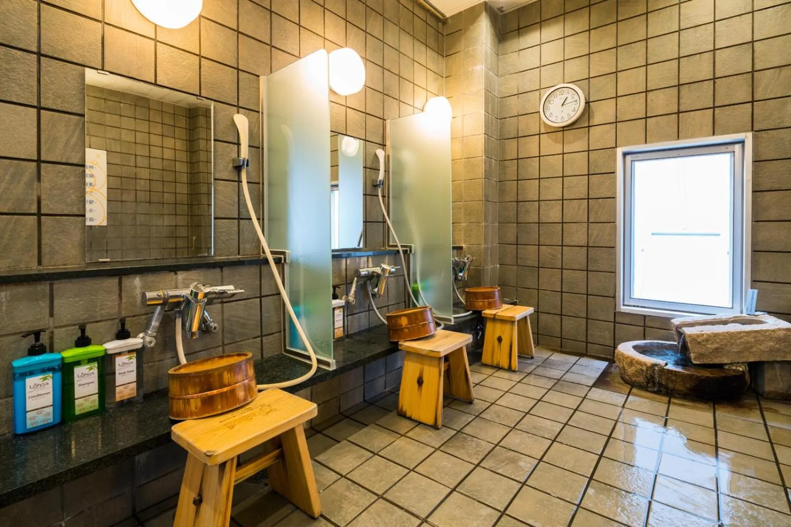 Hot Spring Bath in Super Hotel JR Shin-Osaka Higashiguchi