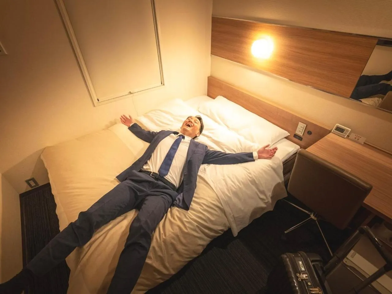 Photo of the whole room, Bed in Super Hotel JR Shin-Osaka Higashiguchi