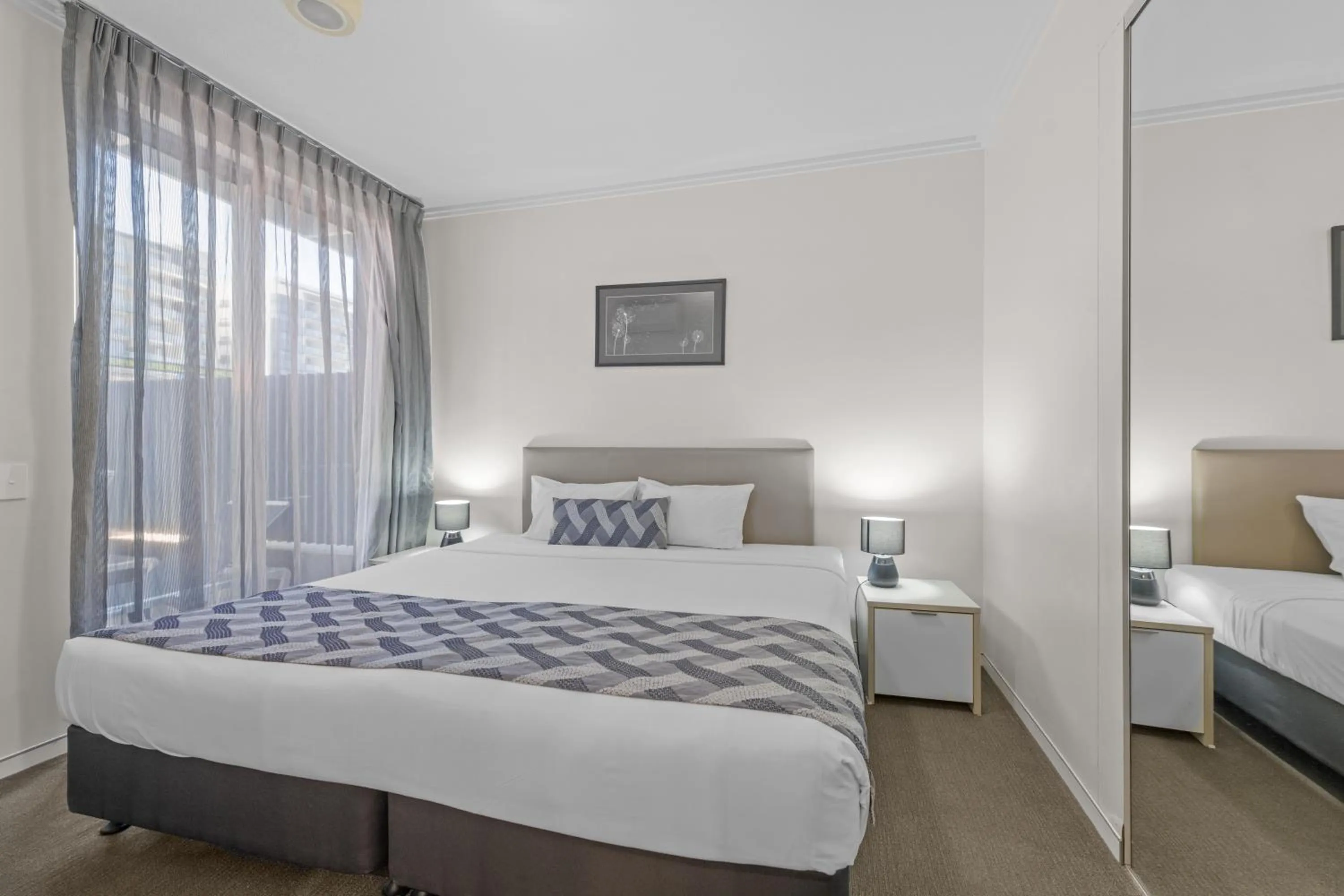 Bedroom, Bed in The Capitol Apartments