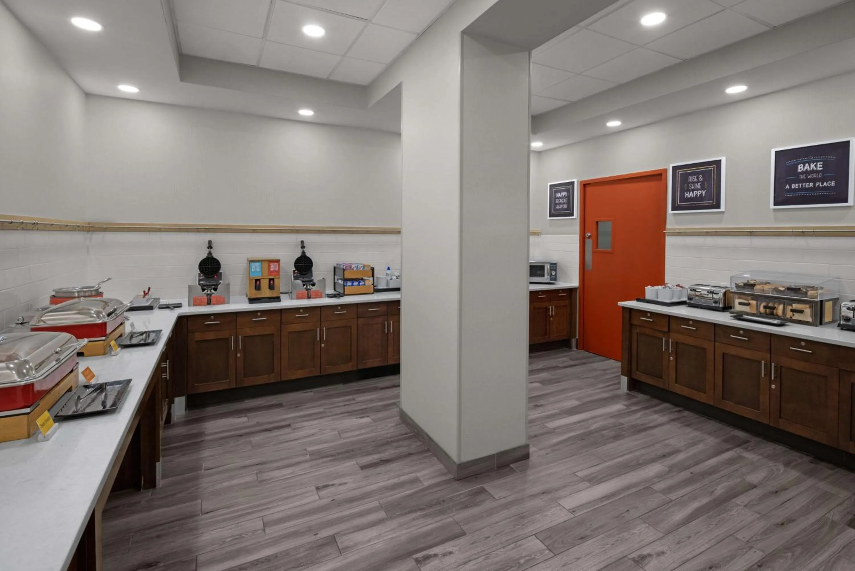 Breakfast in Hampton Inn Cleveland-Downtown