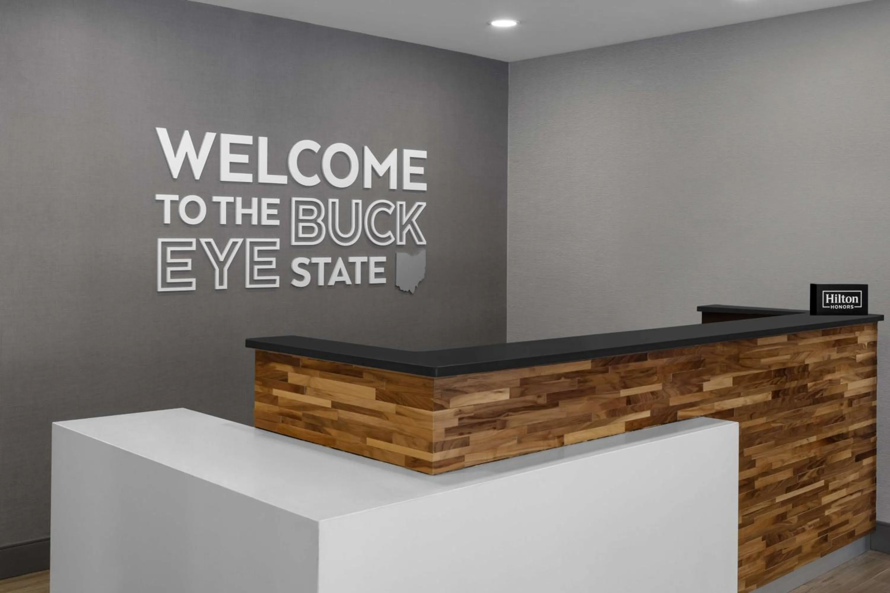 Lobby or reception in Hampton Inn Cleveland-Downtown