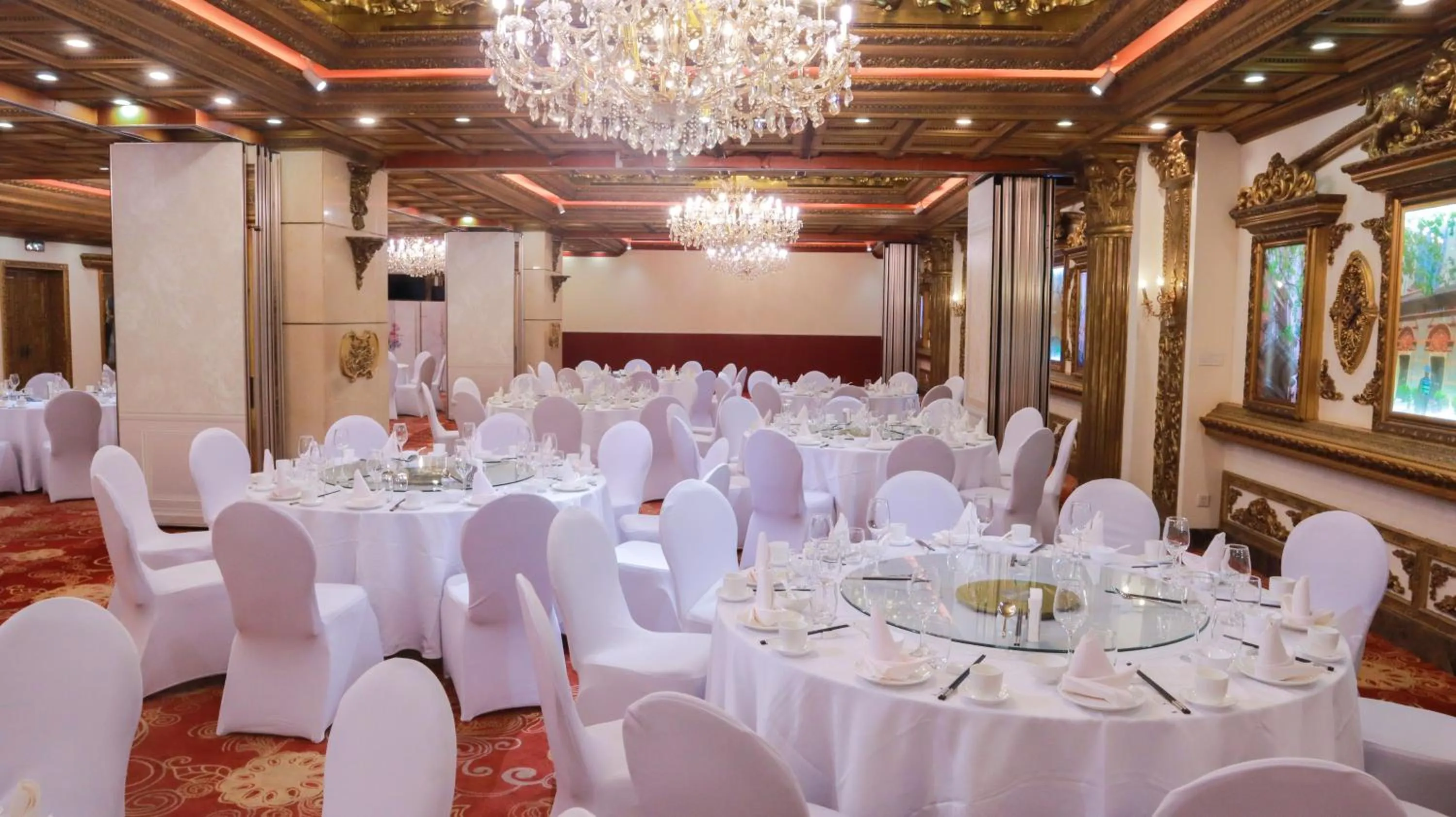 Meeting/conference room in Shanghai Metropark Jichen Hotel