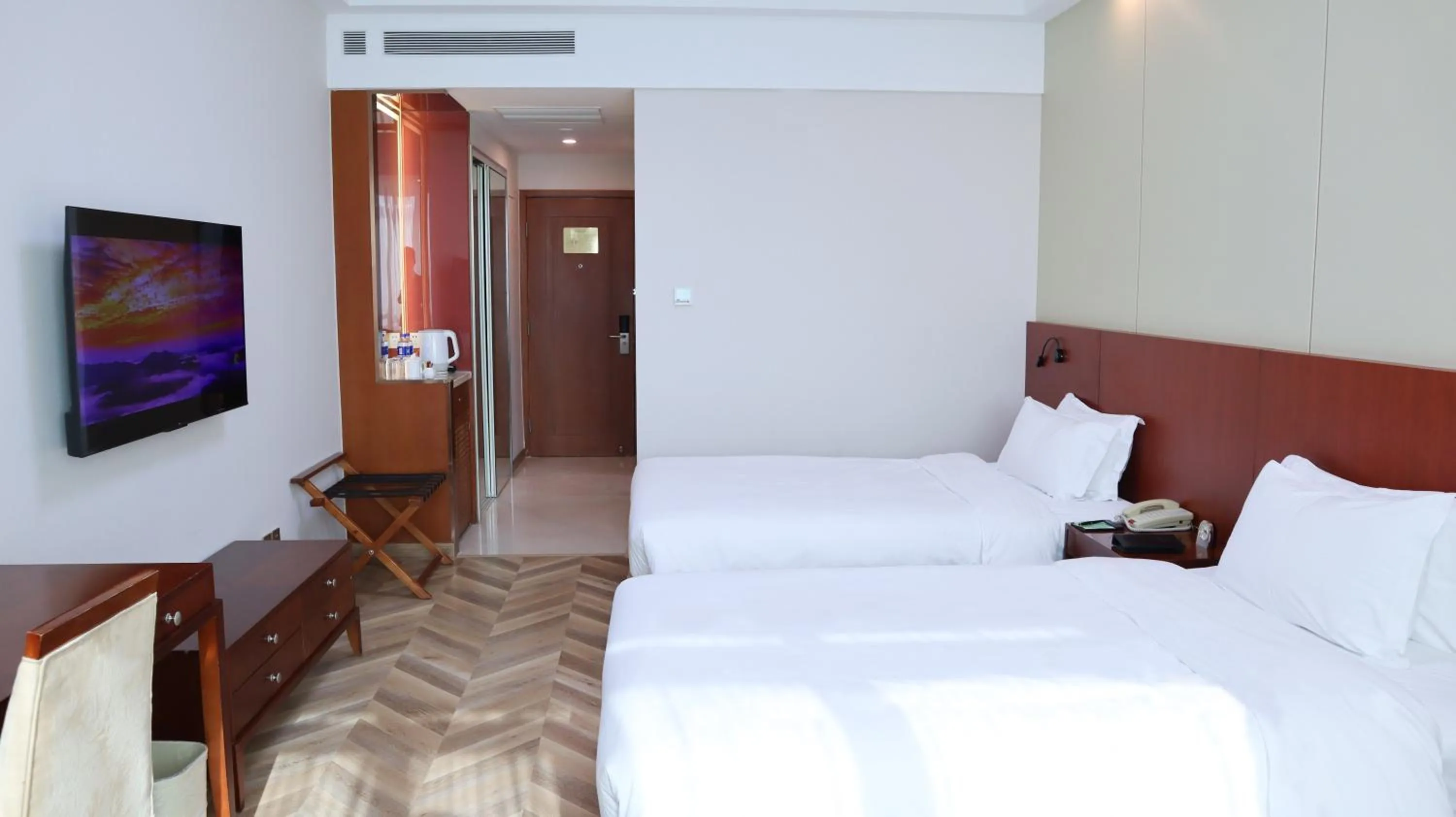 Bed in Shanghai Metropark Jichen Hotel