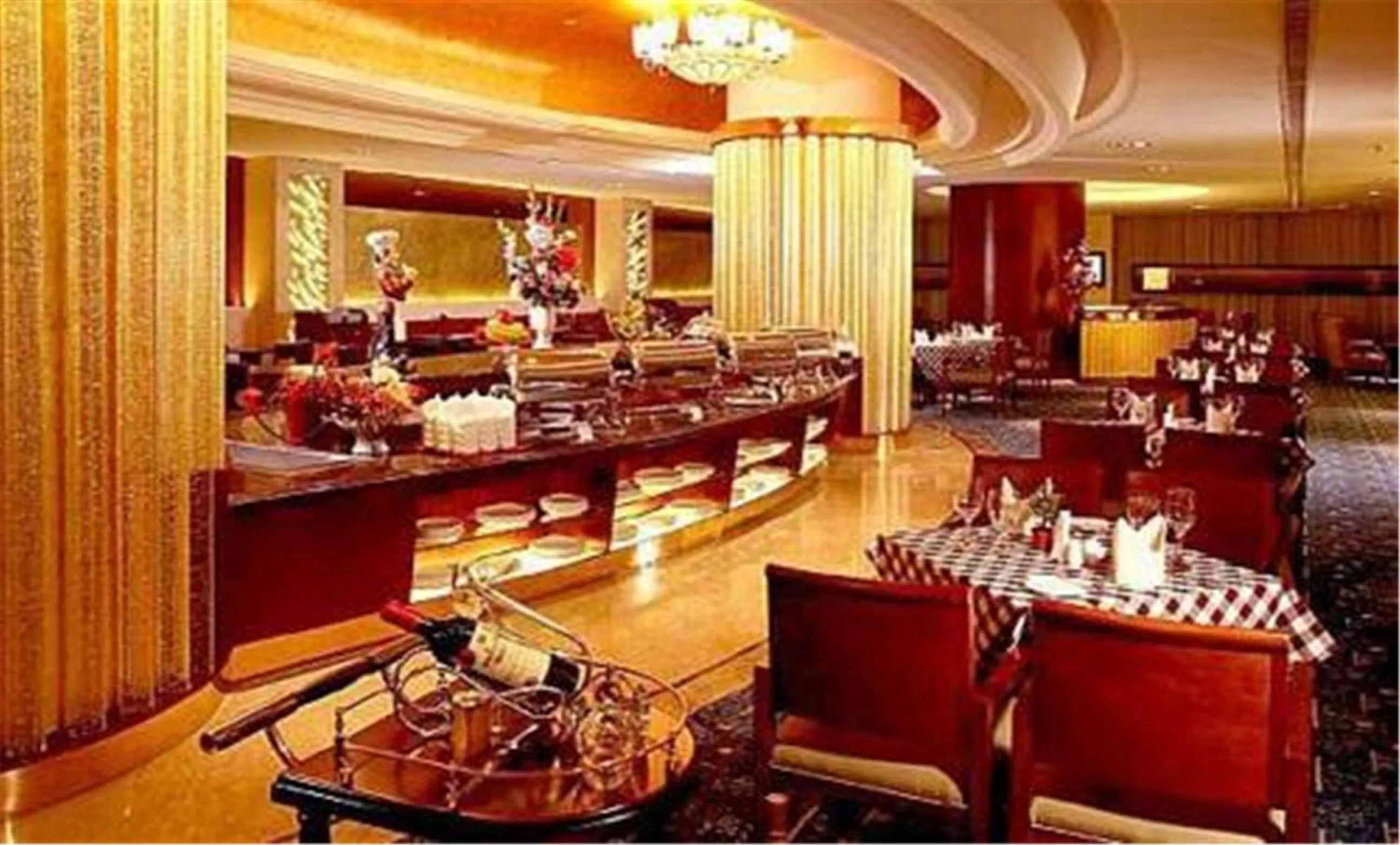 Restaurant/places to eat in Shanghai Metropark Jichen Hotel