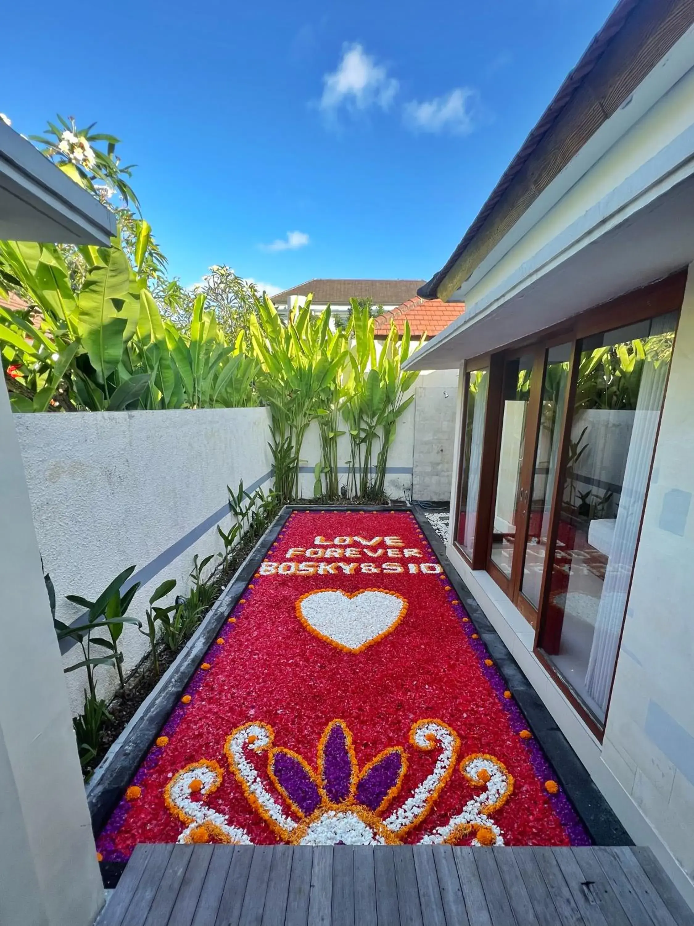 Swimming pool in The Sakaye Villas & Spa by Kanaya Hospitality Swimming pool in The Sakaye Villas & Spa by Kanaya Hospitality