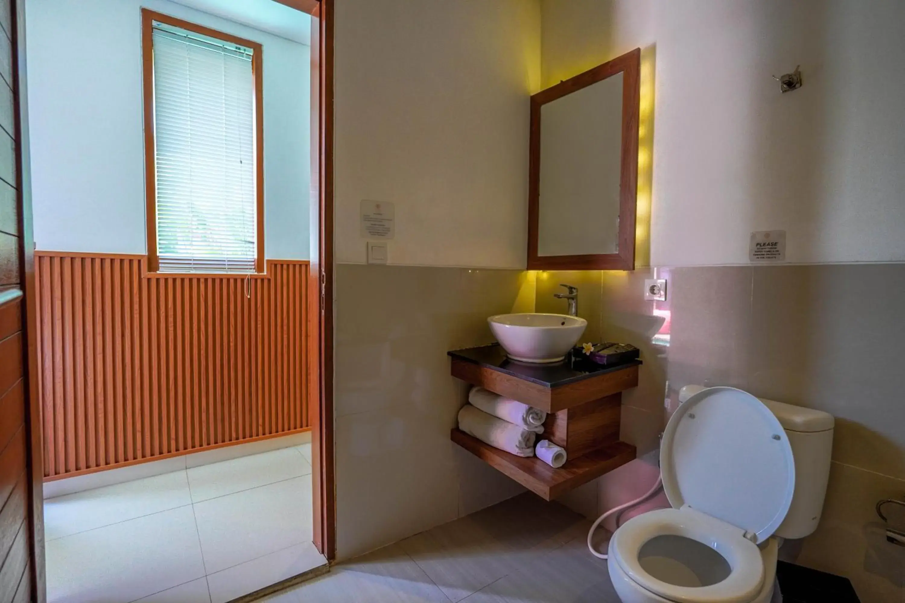 Bathroom in The Sakaye Villas & Spa by Kanaya Hospitality Bathroom in The Sakaye Villas & Spa by Kanaya Hospitality