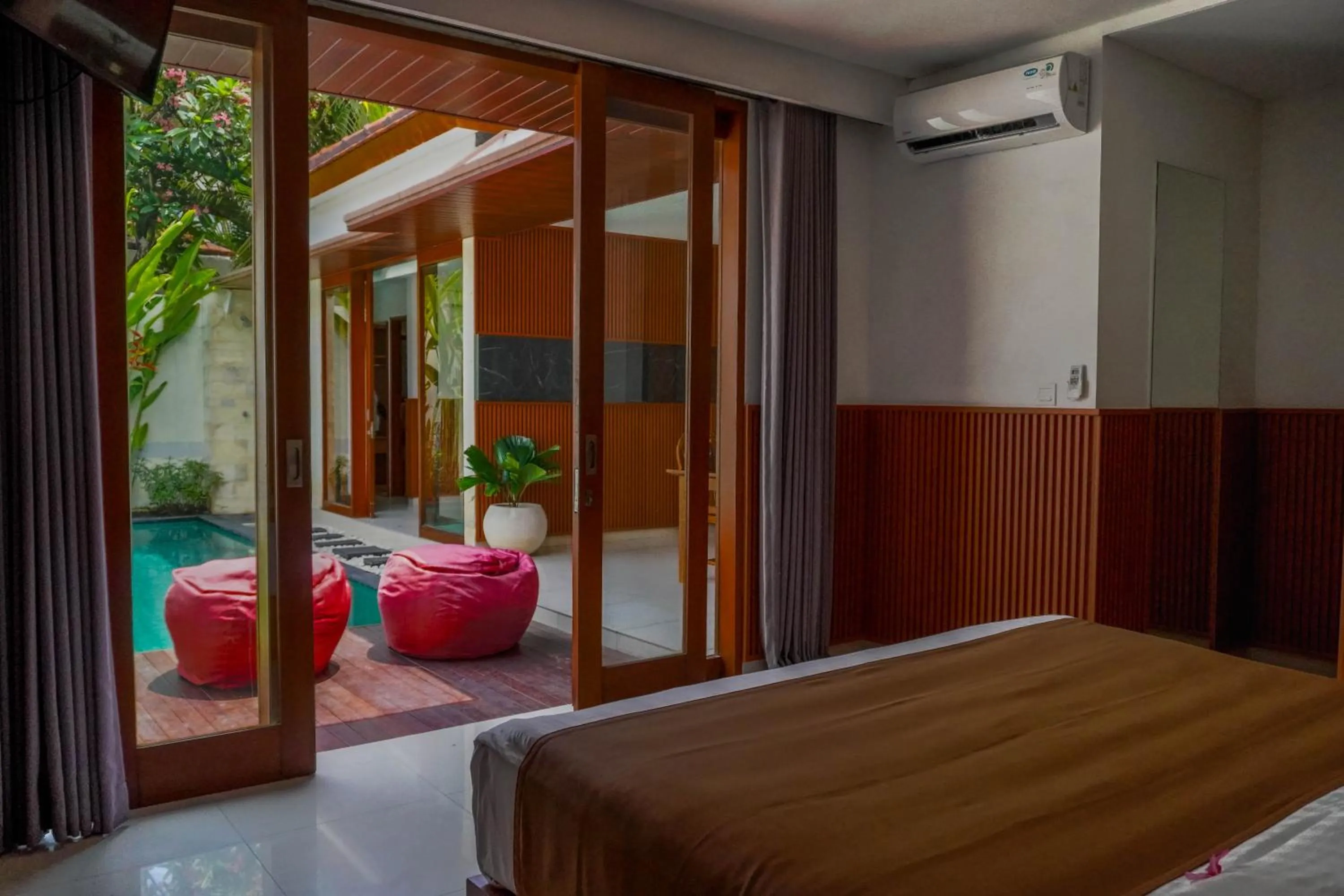 Bedroom, Bed in The Sakaye Villas & Spa by Kanaya Hospitality