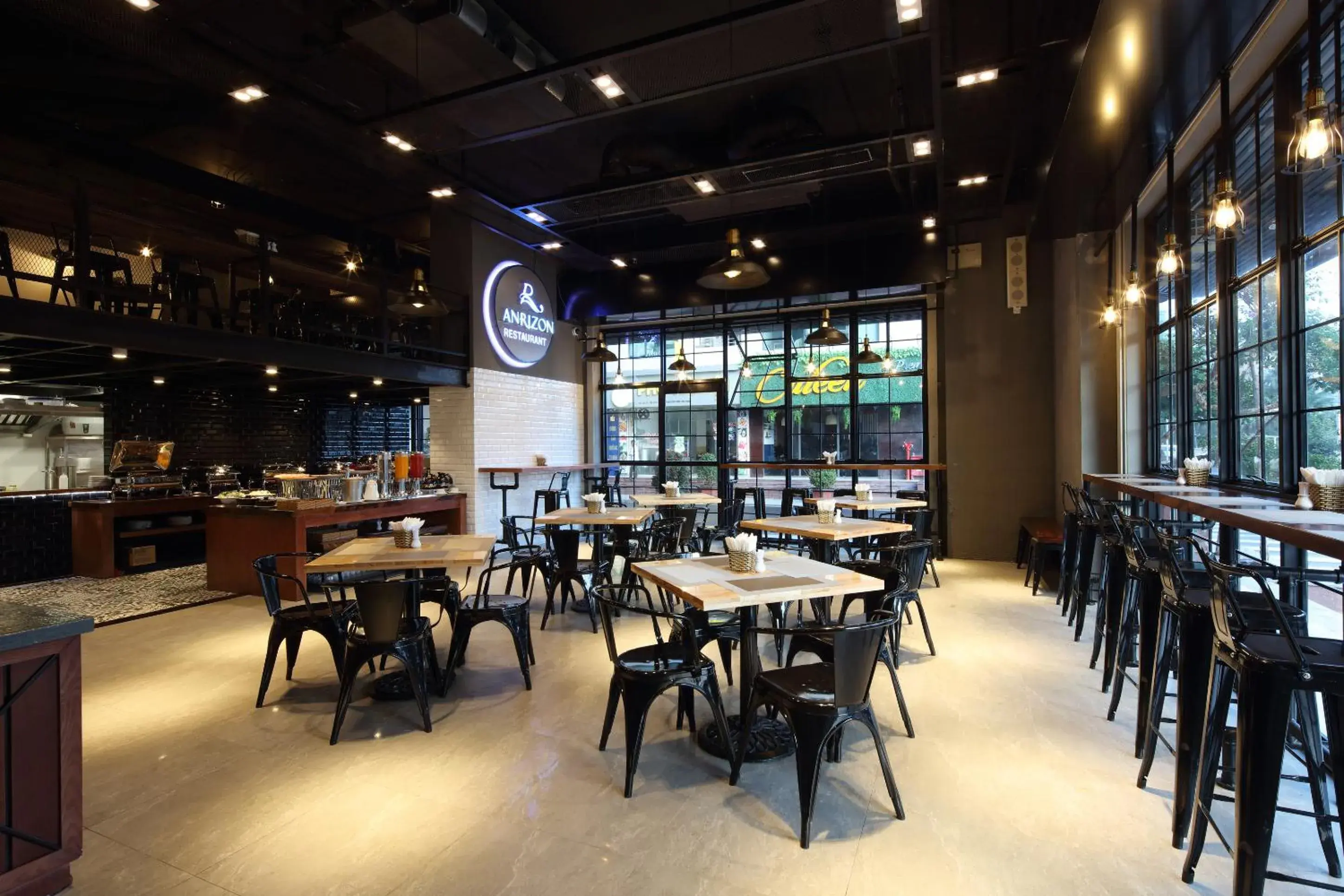 Restaurant/places to eat in Anrizon Hotel Nha Trang Restaurant/places to eat in Anrizon Hotel Nha Trang