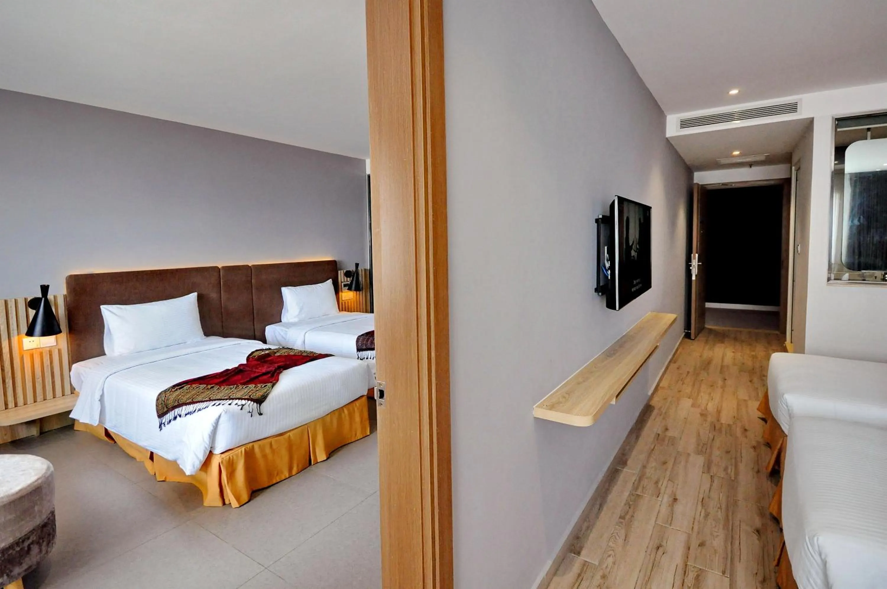 TV and multimedia, Bed in Anrizon Hotel Nha Trang