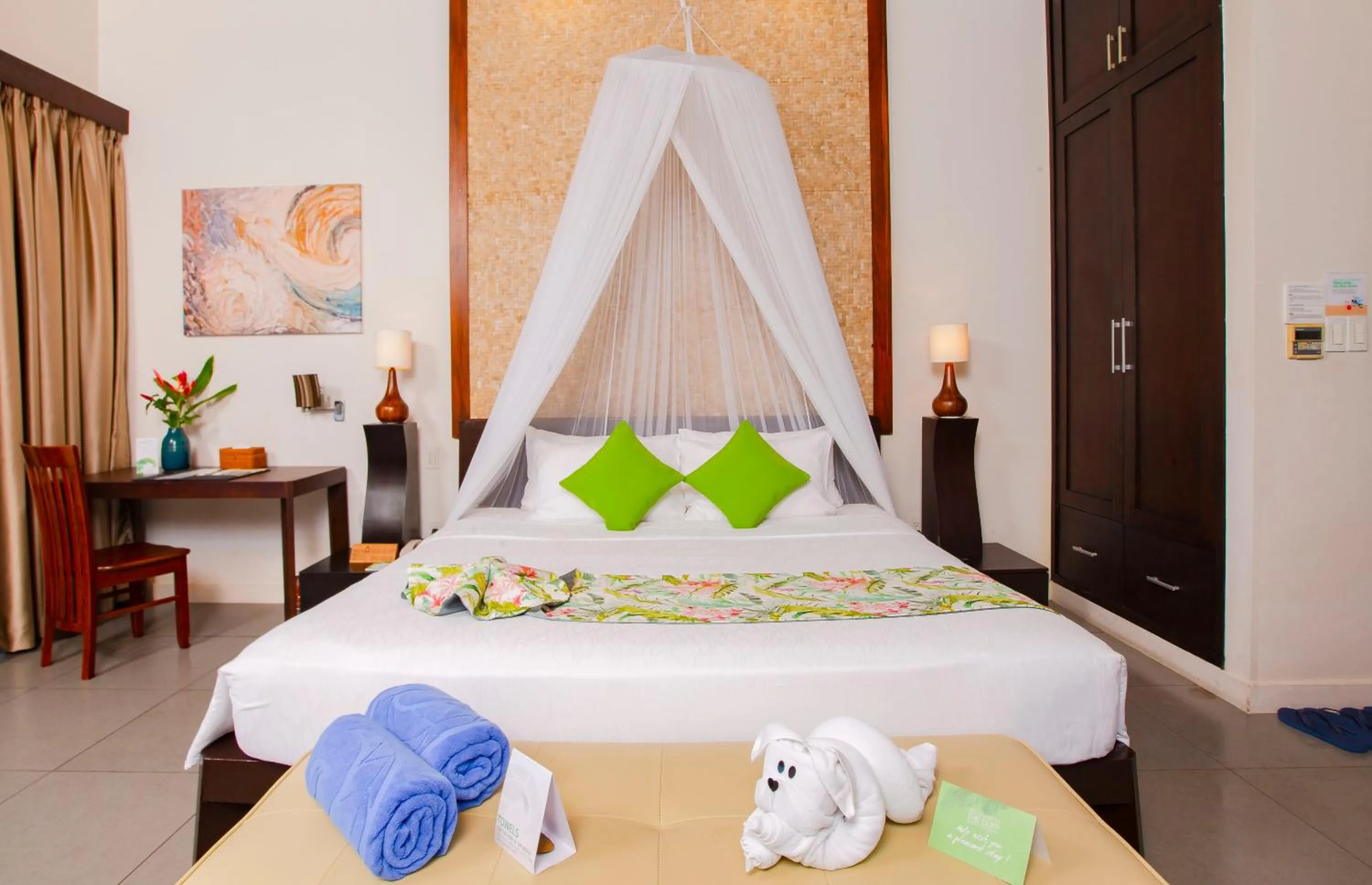 Bedroom, Bed in The Cliff Resort & Residences