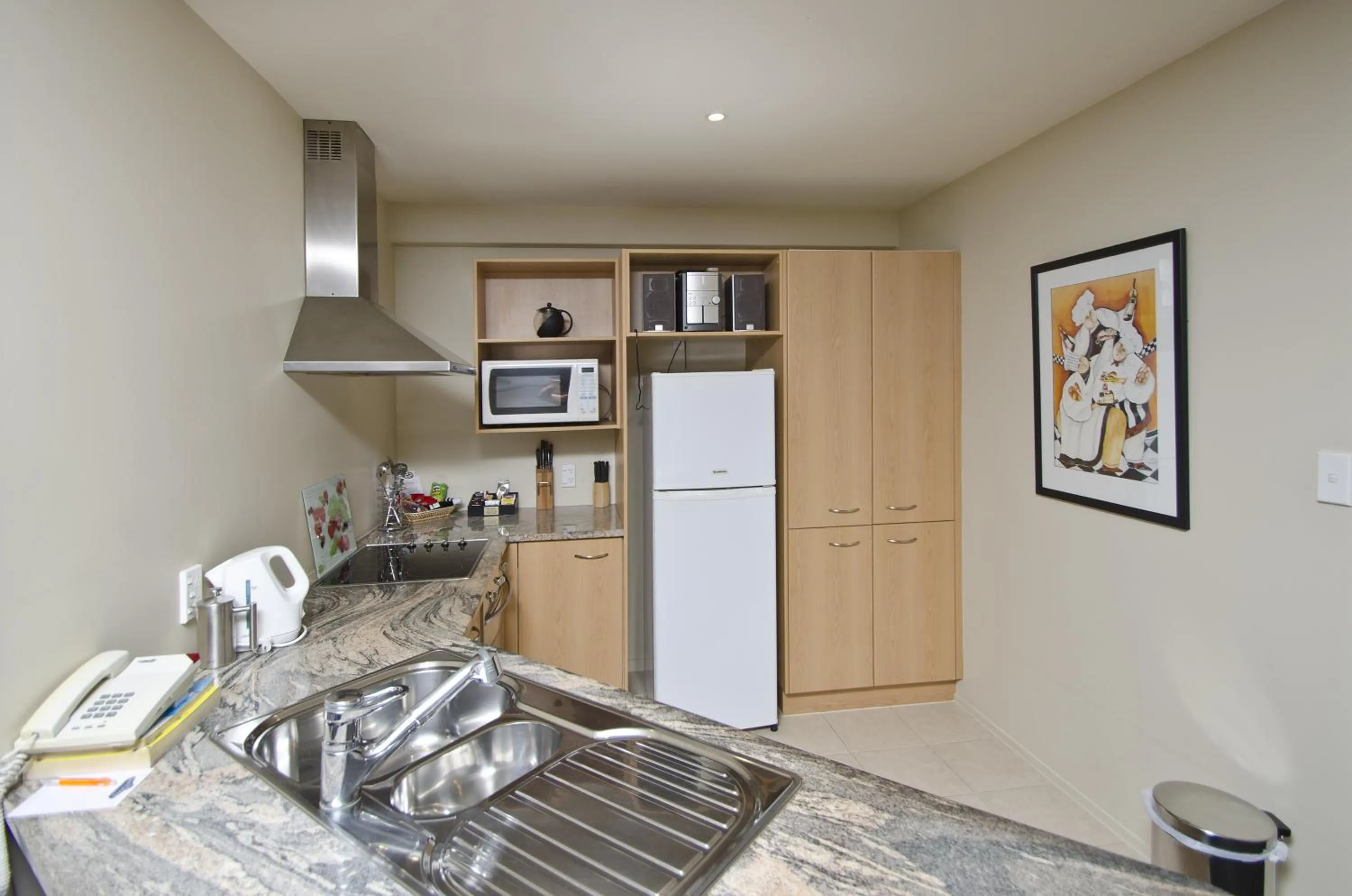 Kitchen or kitchenette in Pavilion Beachfront Apartments