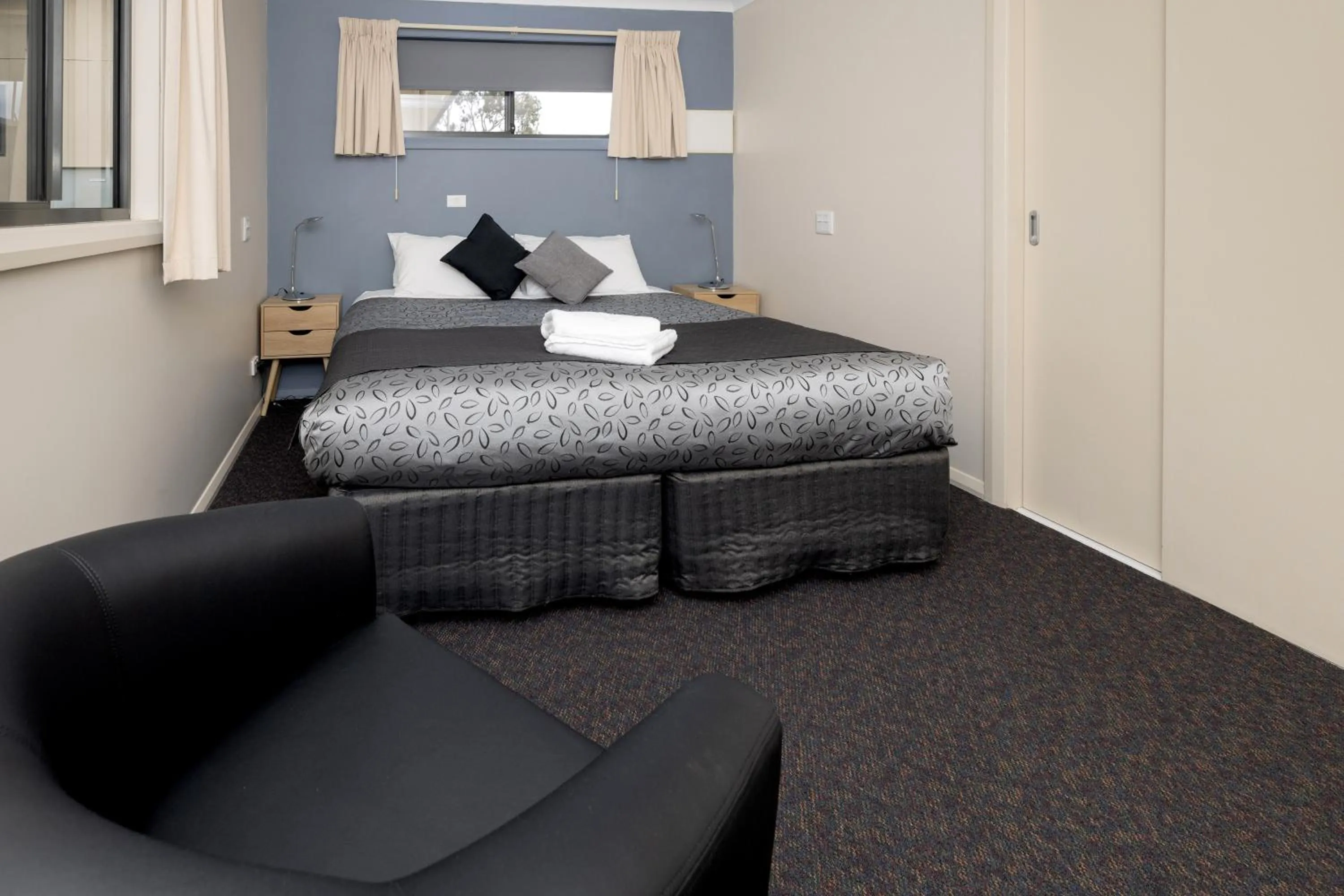 Bed in BIG4 Hobart Airport Tourist Park