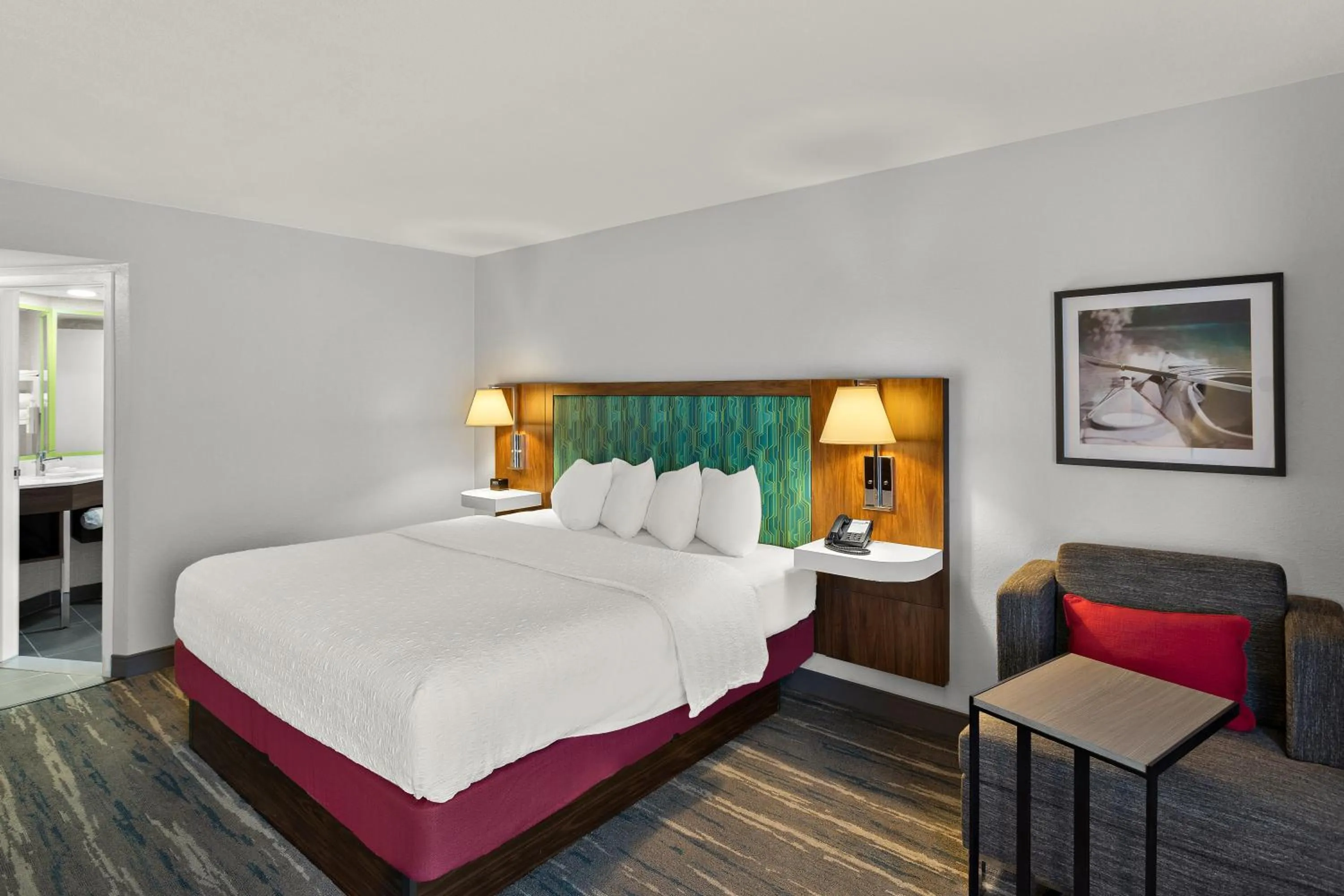 Guests, Bed in Hampton Inn Bridgeport/Clarksburg