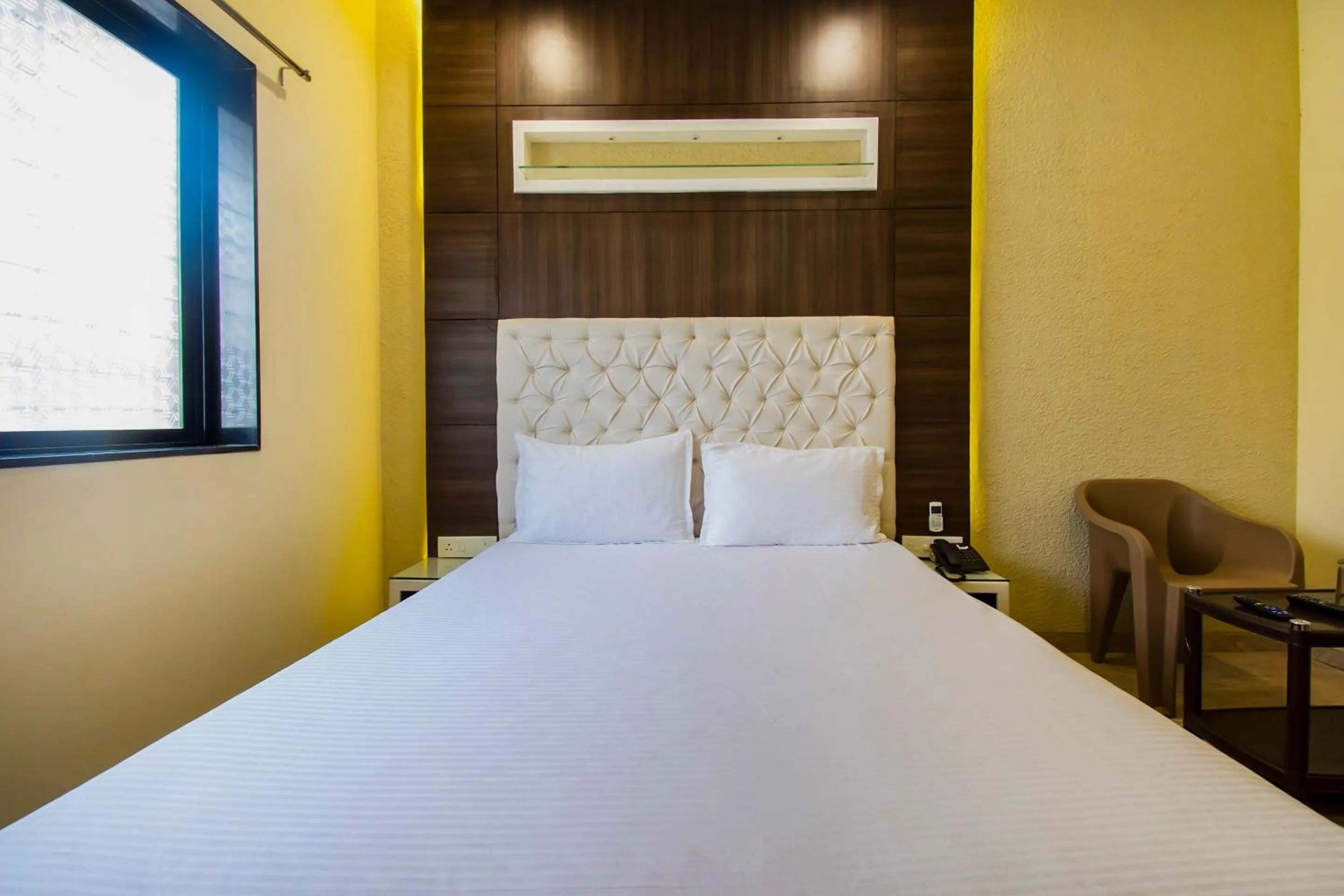 Bedroom in Aasra Lodge