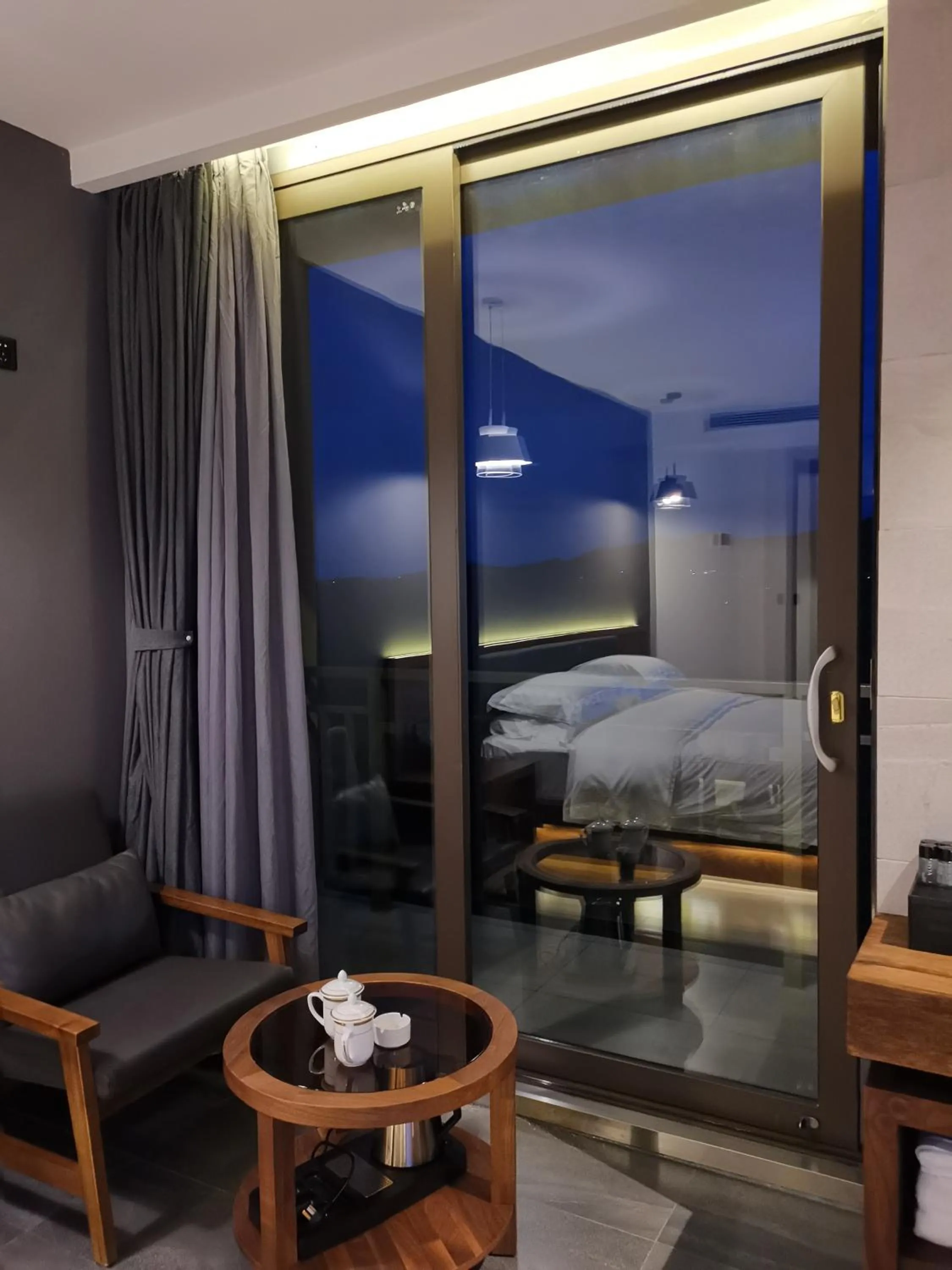 bunk bed in Beyond The Cloud