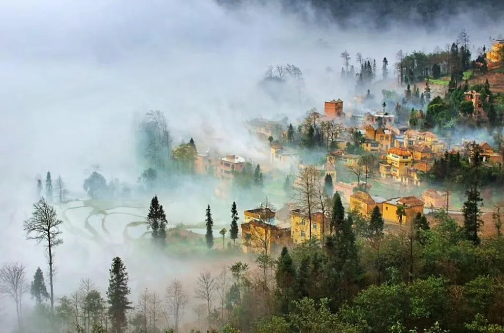 Landmark view in Beyond The Cloud