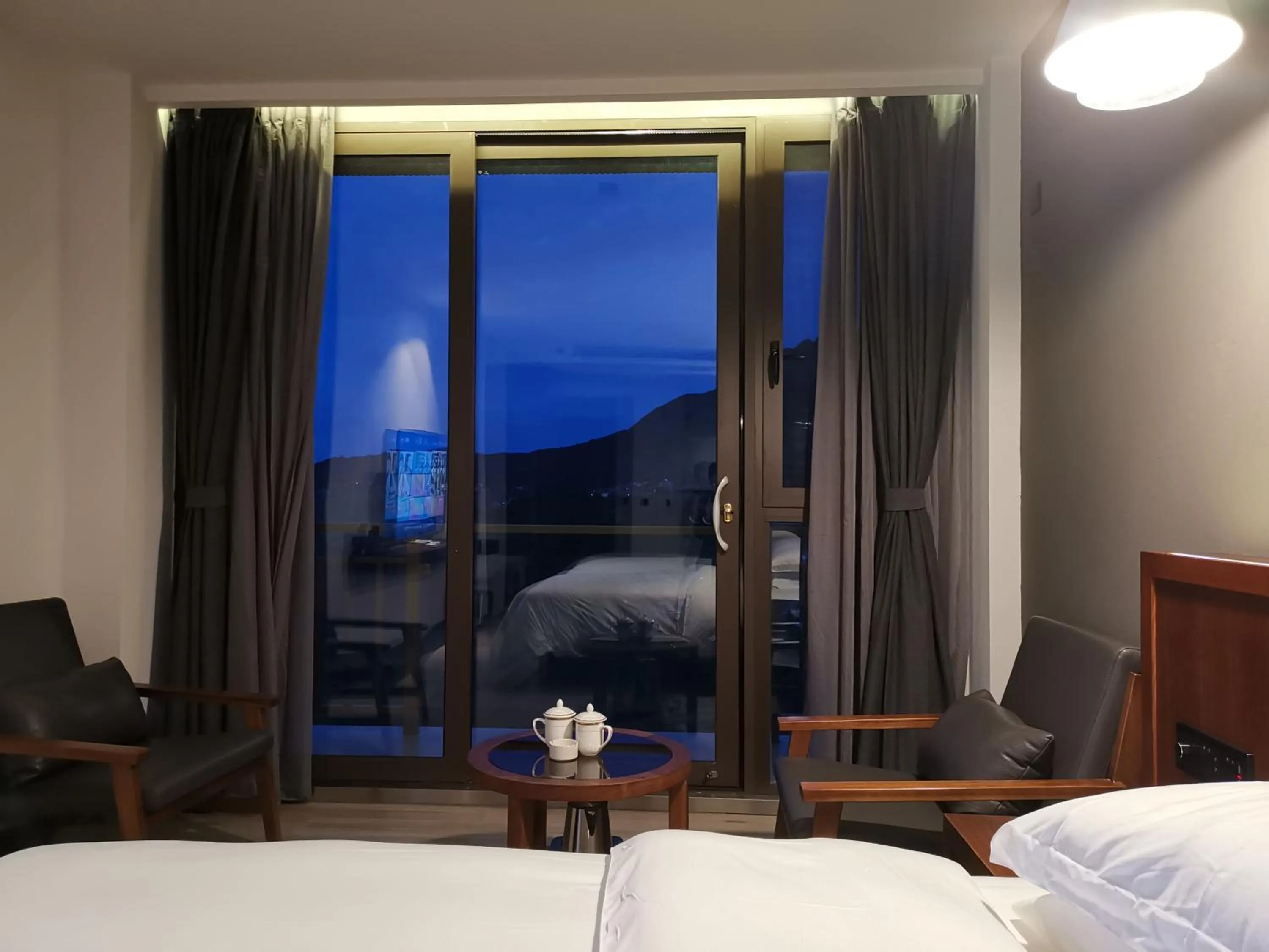 Photo of the whole room in Beyond The Cloud