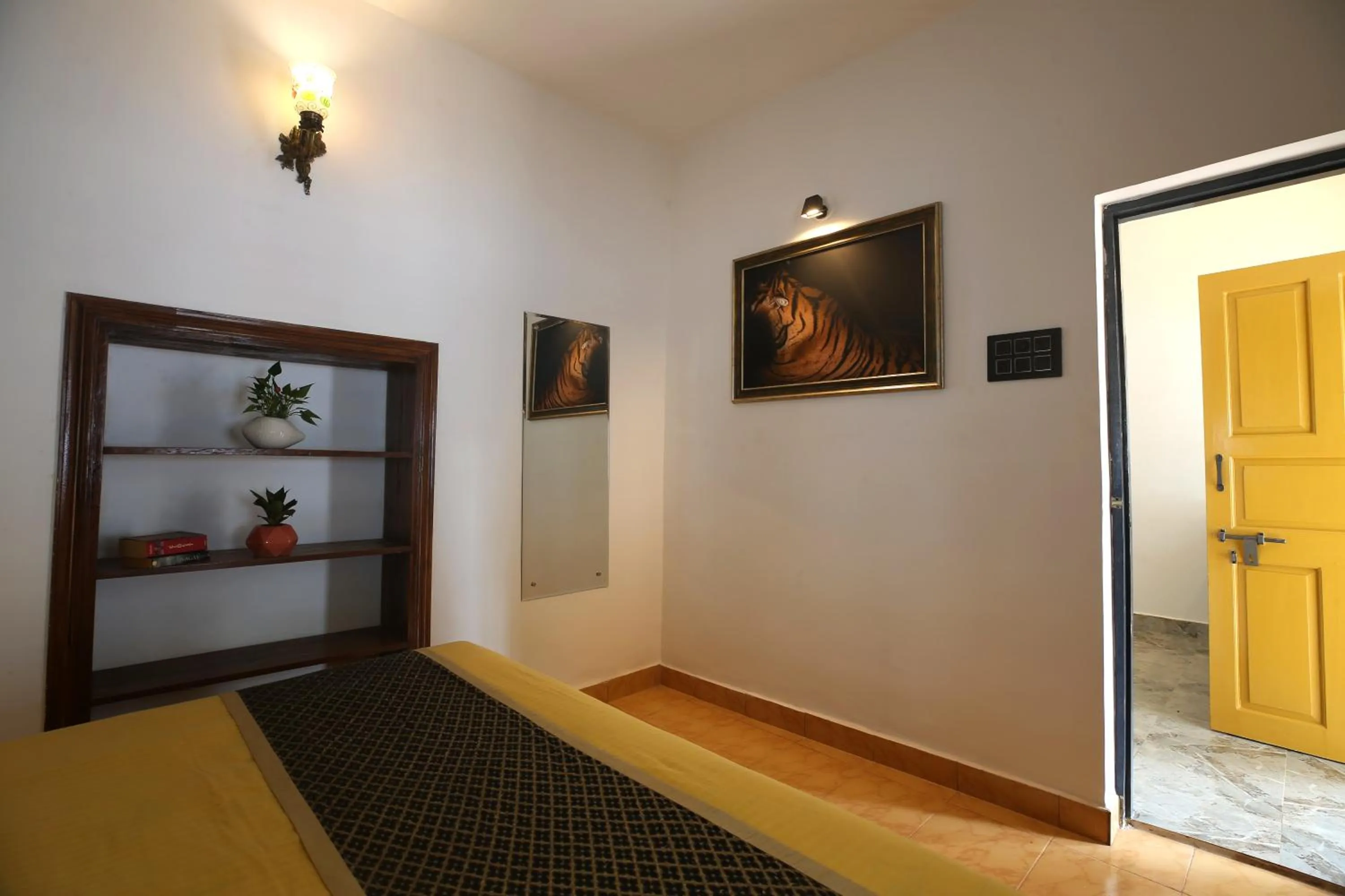 wardrobe in Craft Hostels