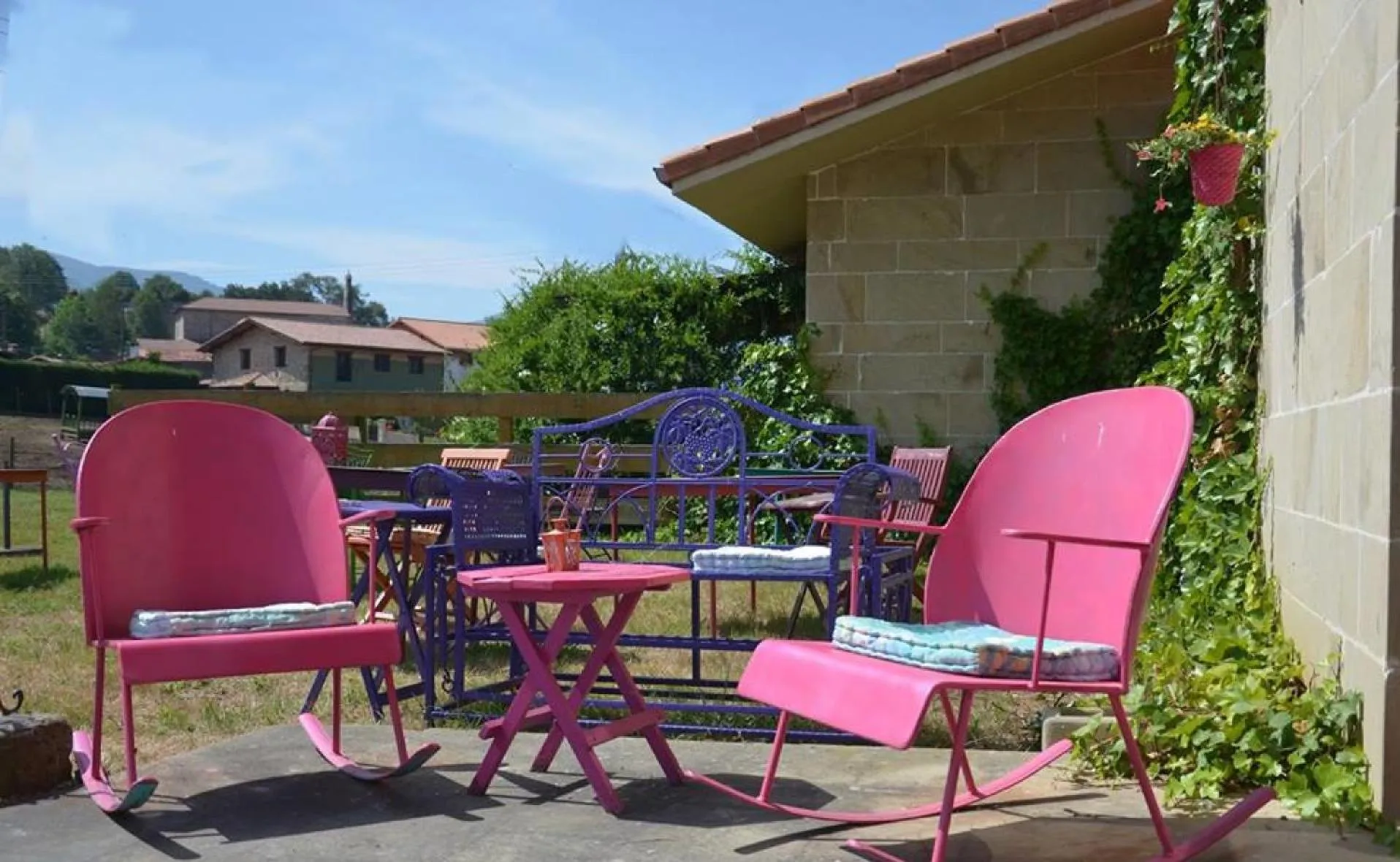 Facade/entrance in Hotel Alma de Romero