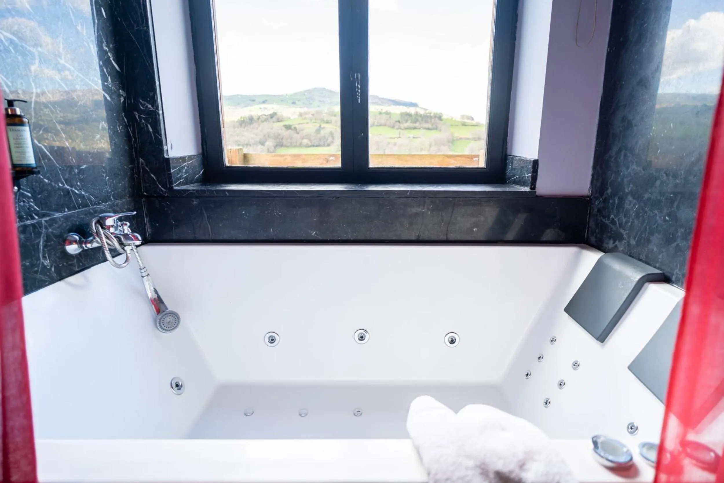 Natural landscape in Hotel Alma de Romero