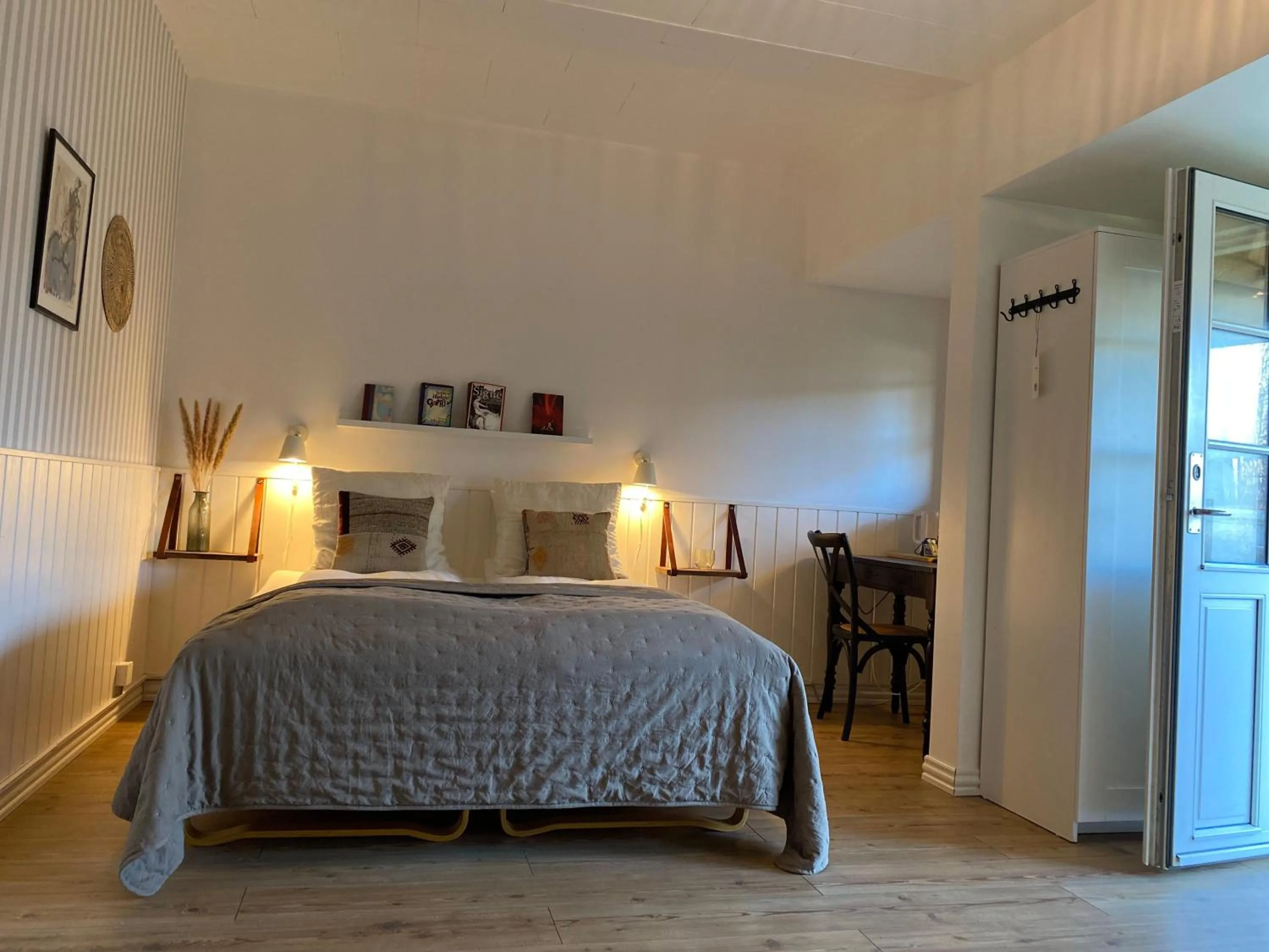 Bedroom, Bed in Liseleje Badehotel