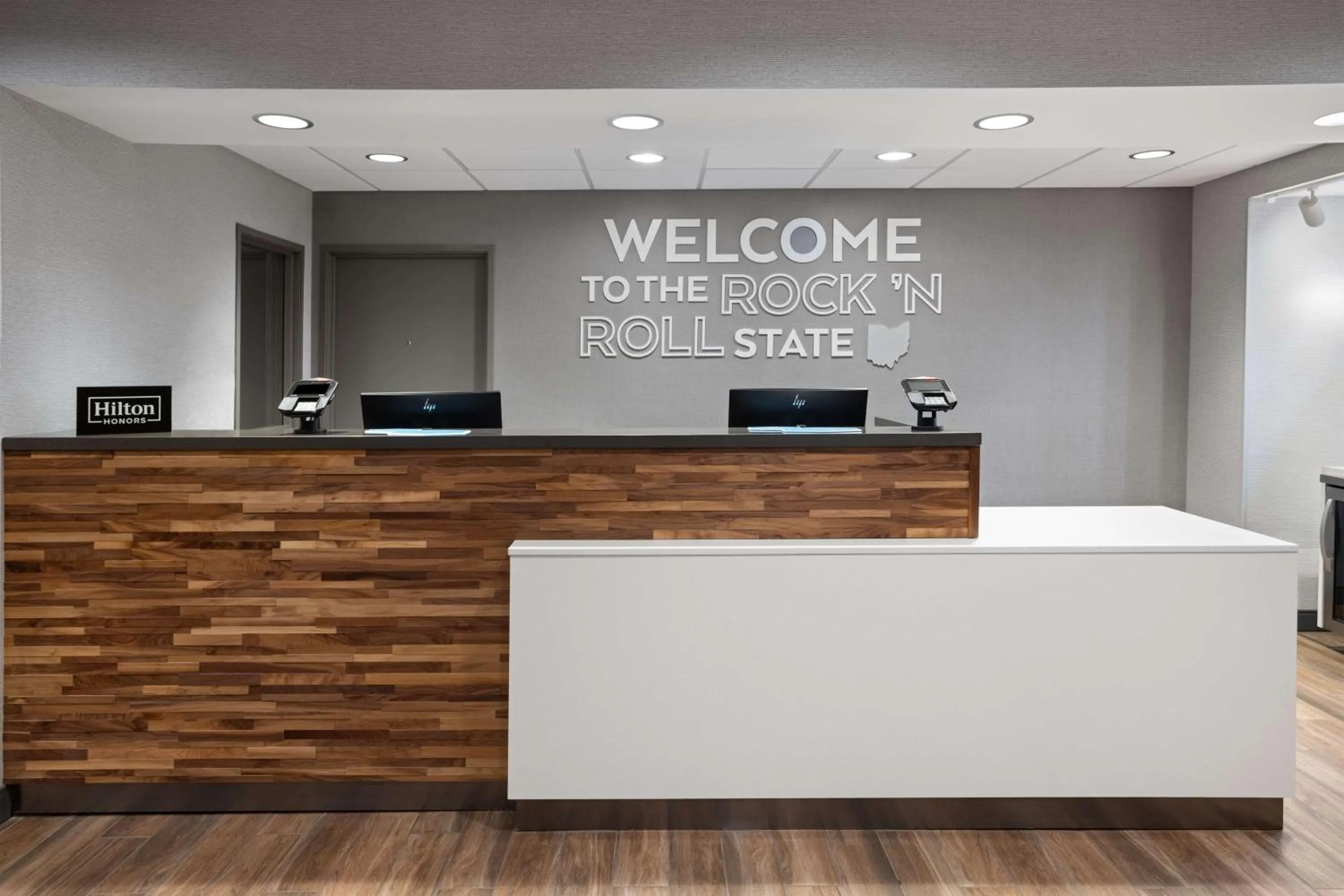 Lobby or reception in Hampton Inn Cleveland-Airport/Tiedeman Road