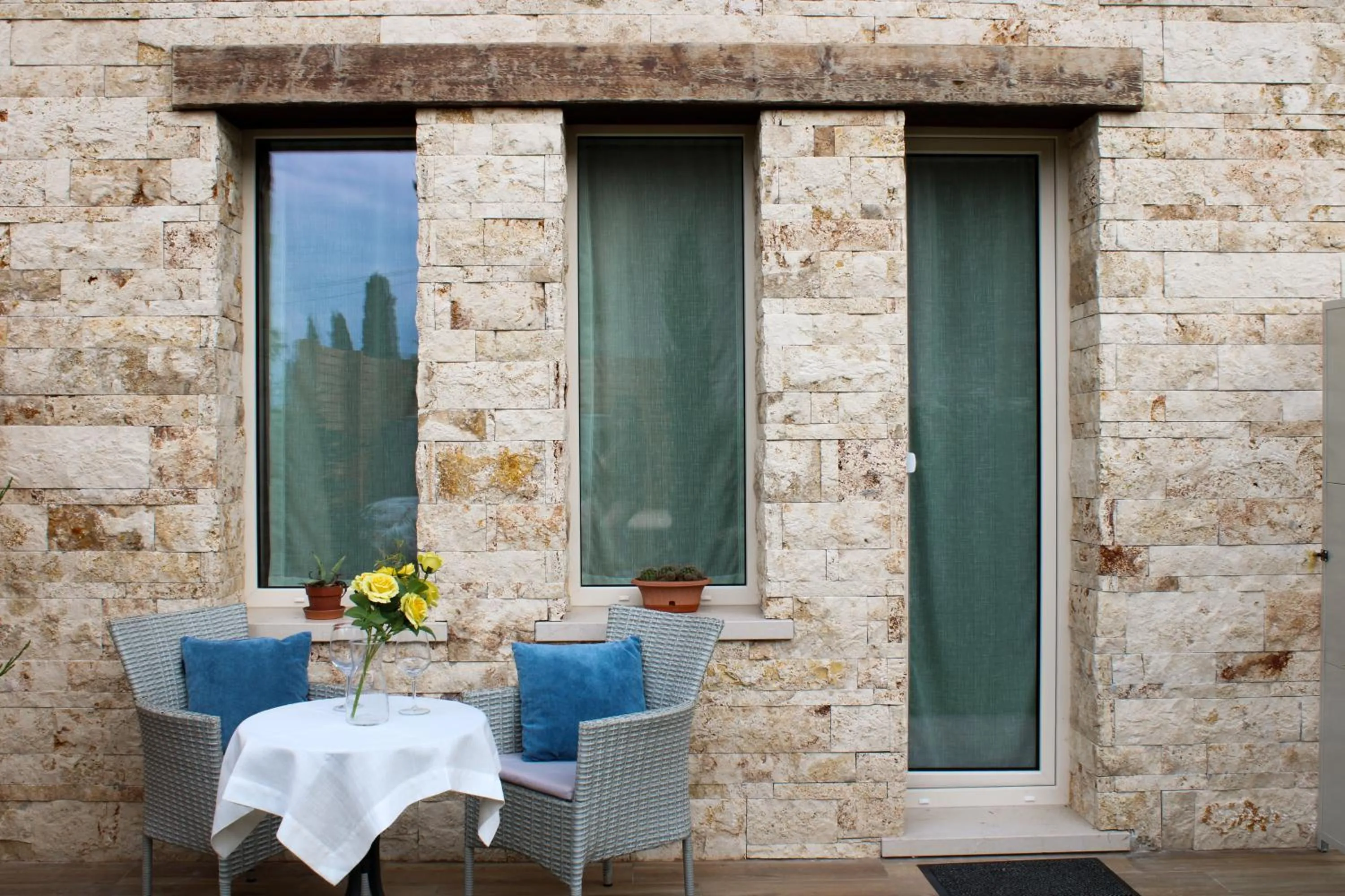 Patio in B&B Villa Pelèr