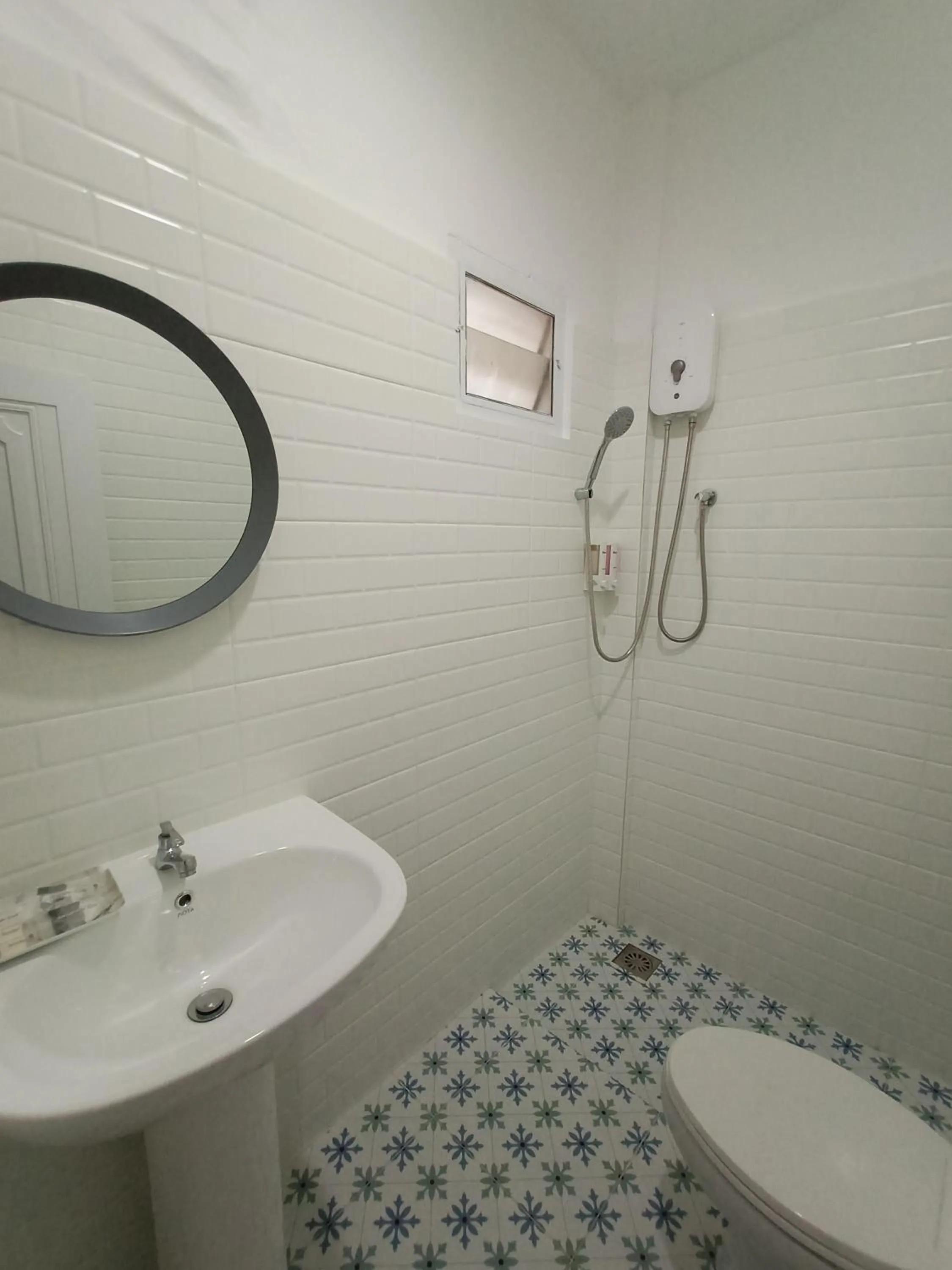 Bathroom in Phi Phi Indigo Hotel