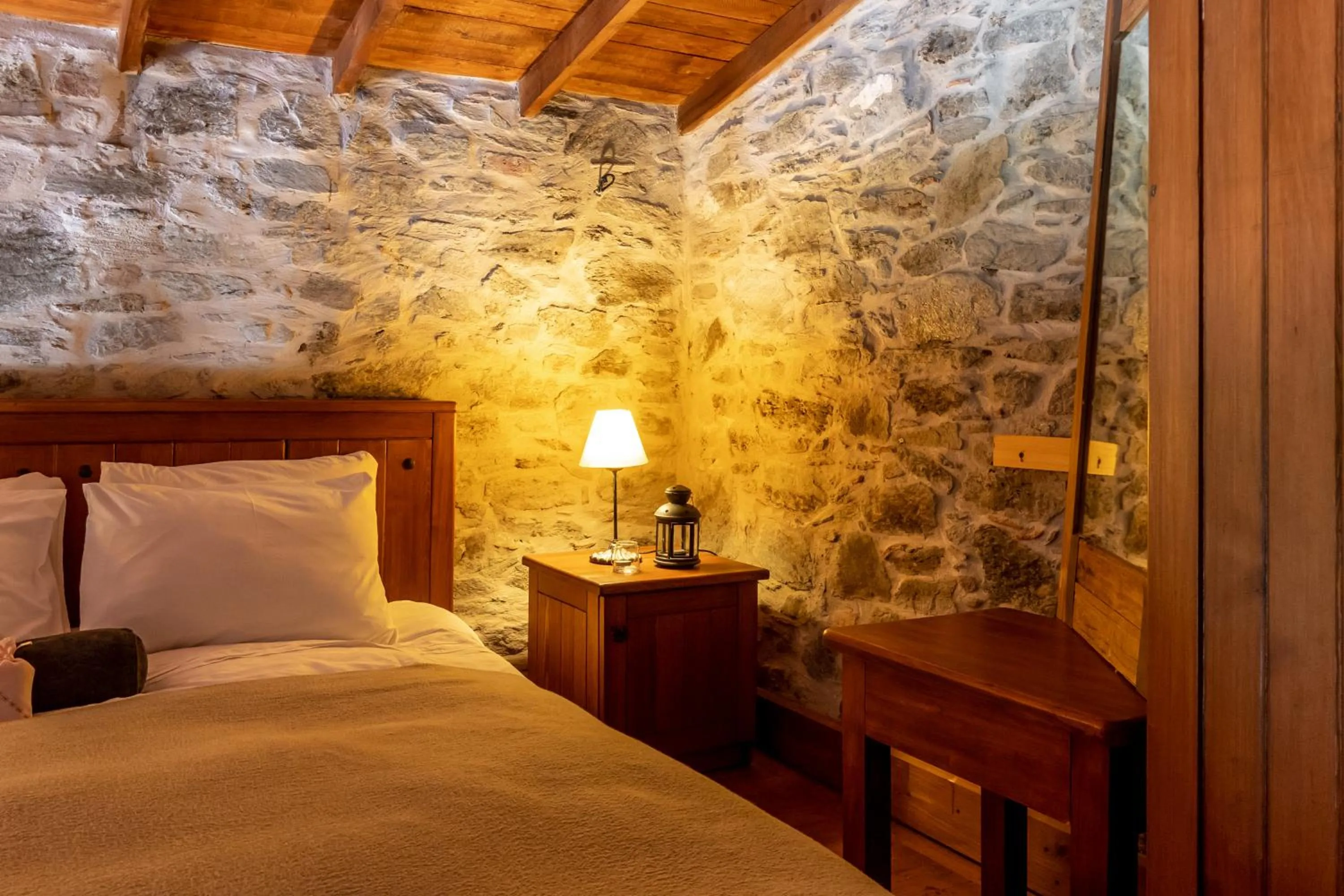 Bedroom, Bed in Gullu Konaklari