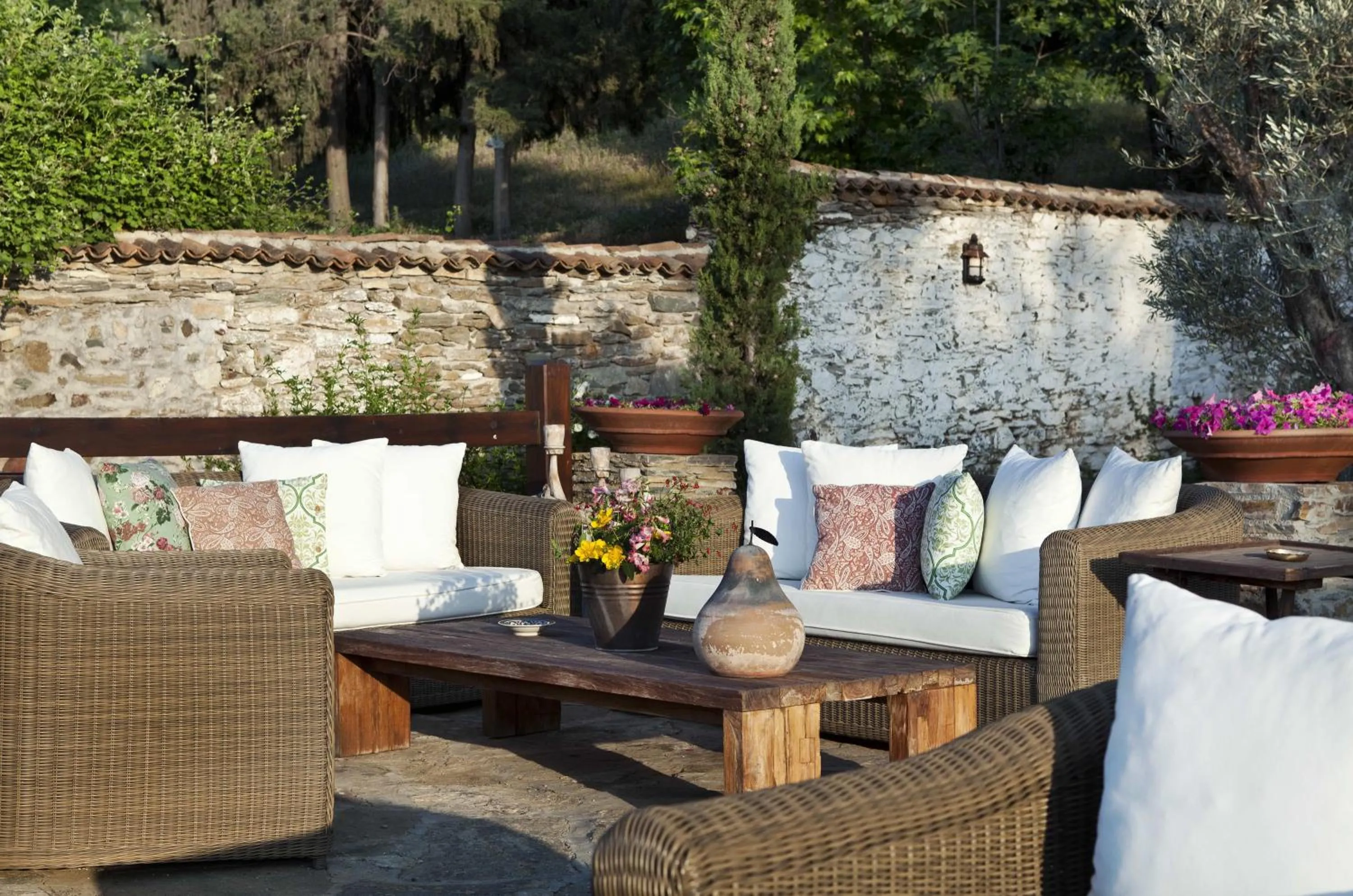 Garden in Gullu Konaklari