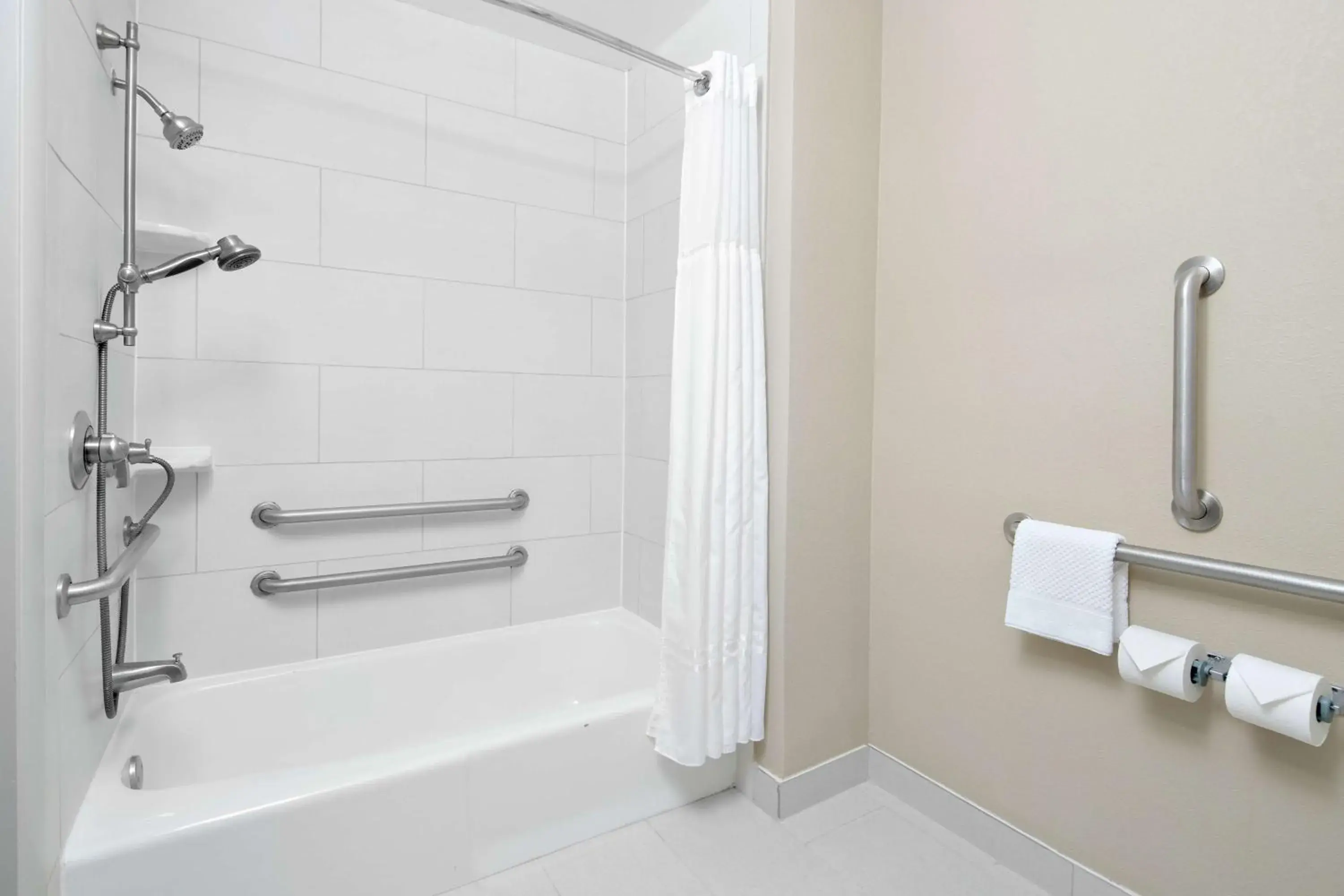 Bathroom in DoubleTree Suites by Hilton Charlotte/SouthPark Bathroom in DoubleTree Suites by Hilton Charlotte/SouthPark