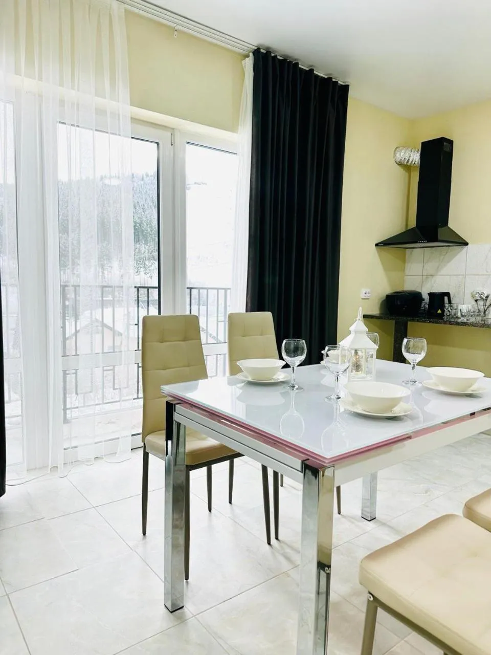 Kitchen or kitchenette in Salut