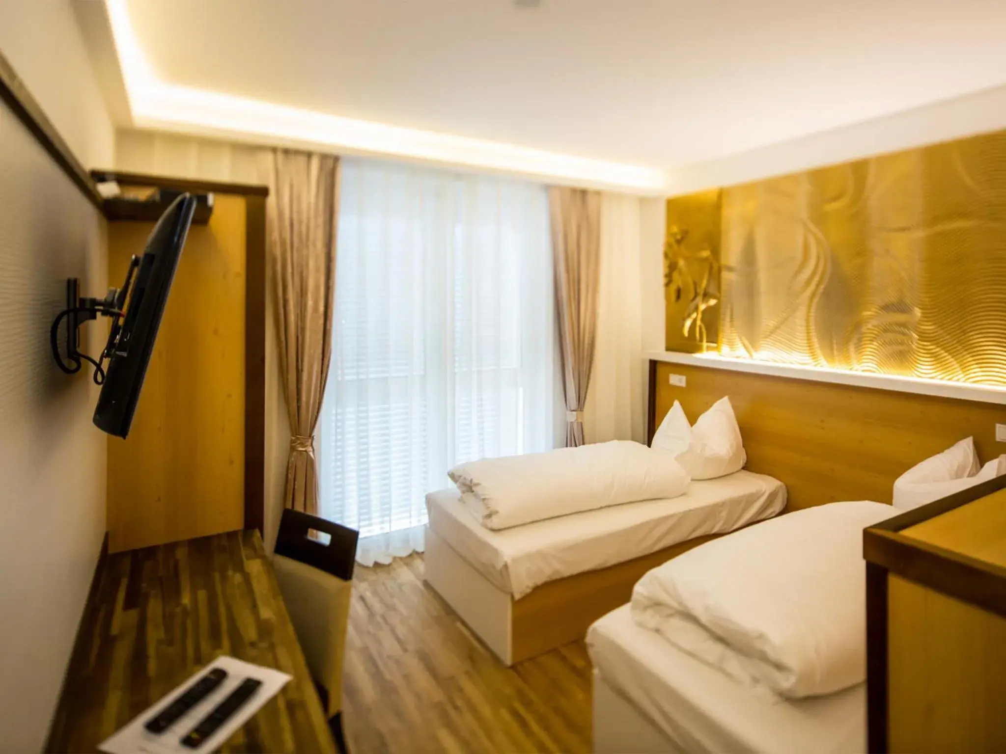 Double Room in Hotel Kiwano Graz Double Room in Hotel Kiwano Graz