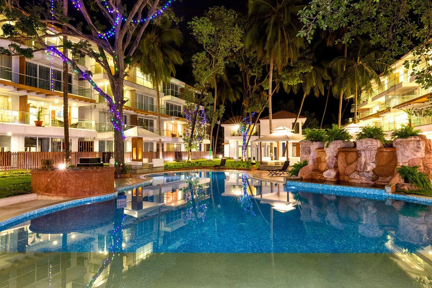 Swimming pool in The Eternal Wave by Krish Retreat