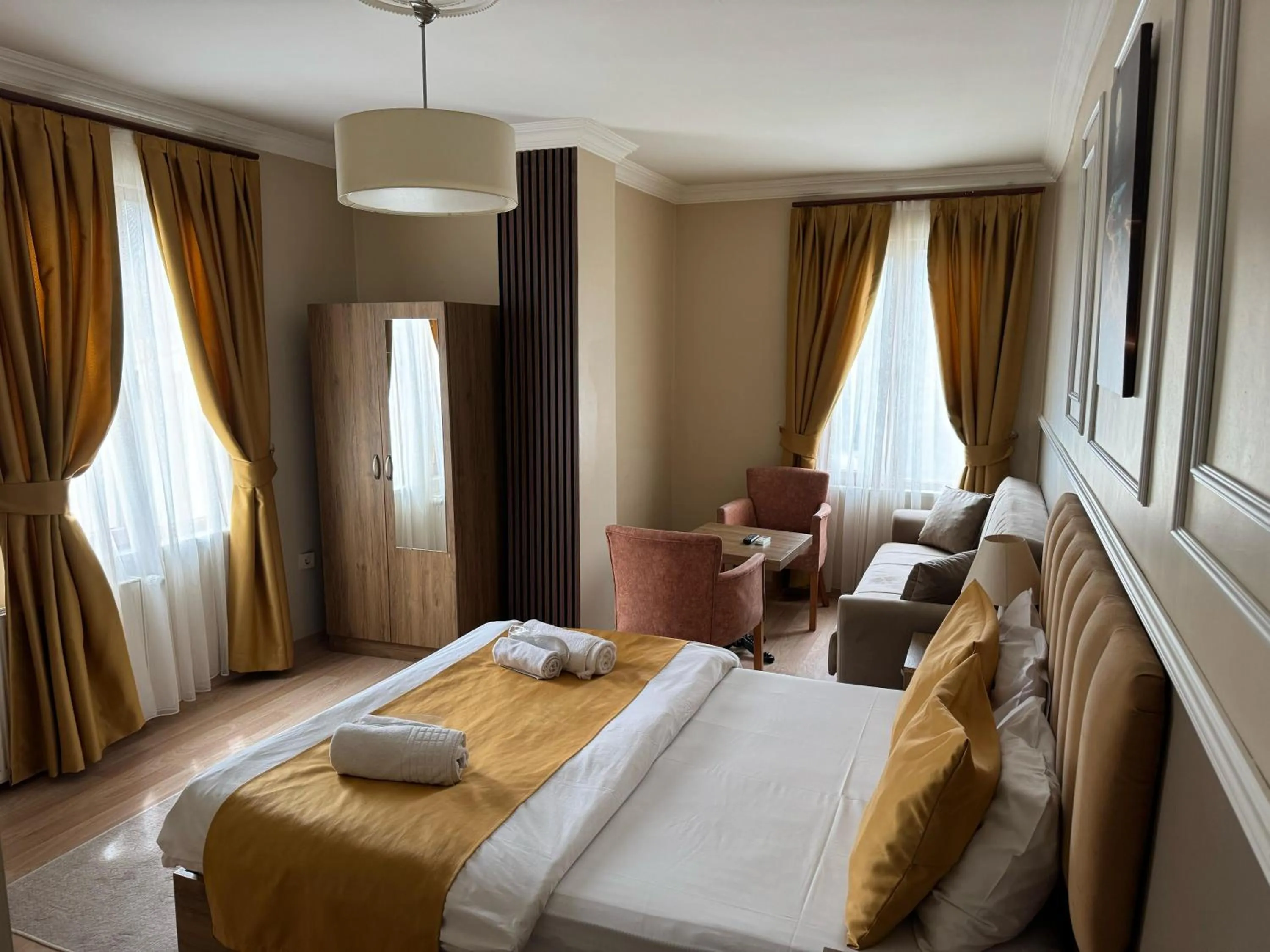 Bed in NEW BEYLERBEYİ HOTEL